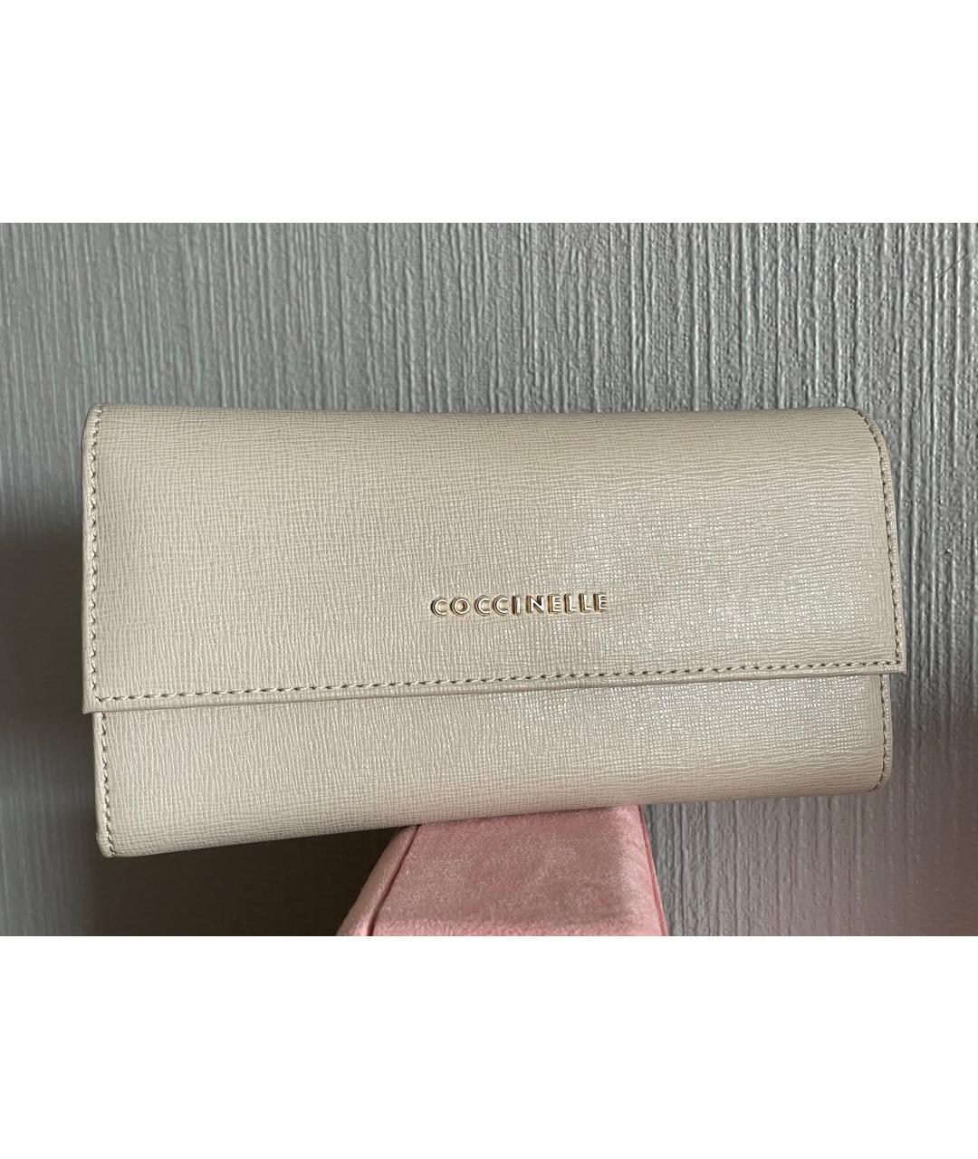 COCCINELLE Бежевый кожаный кошелек, фото 2
