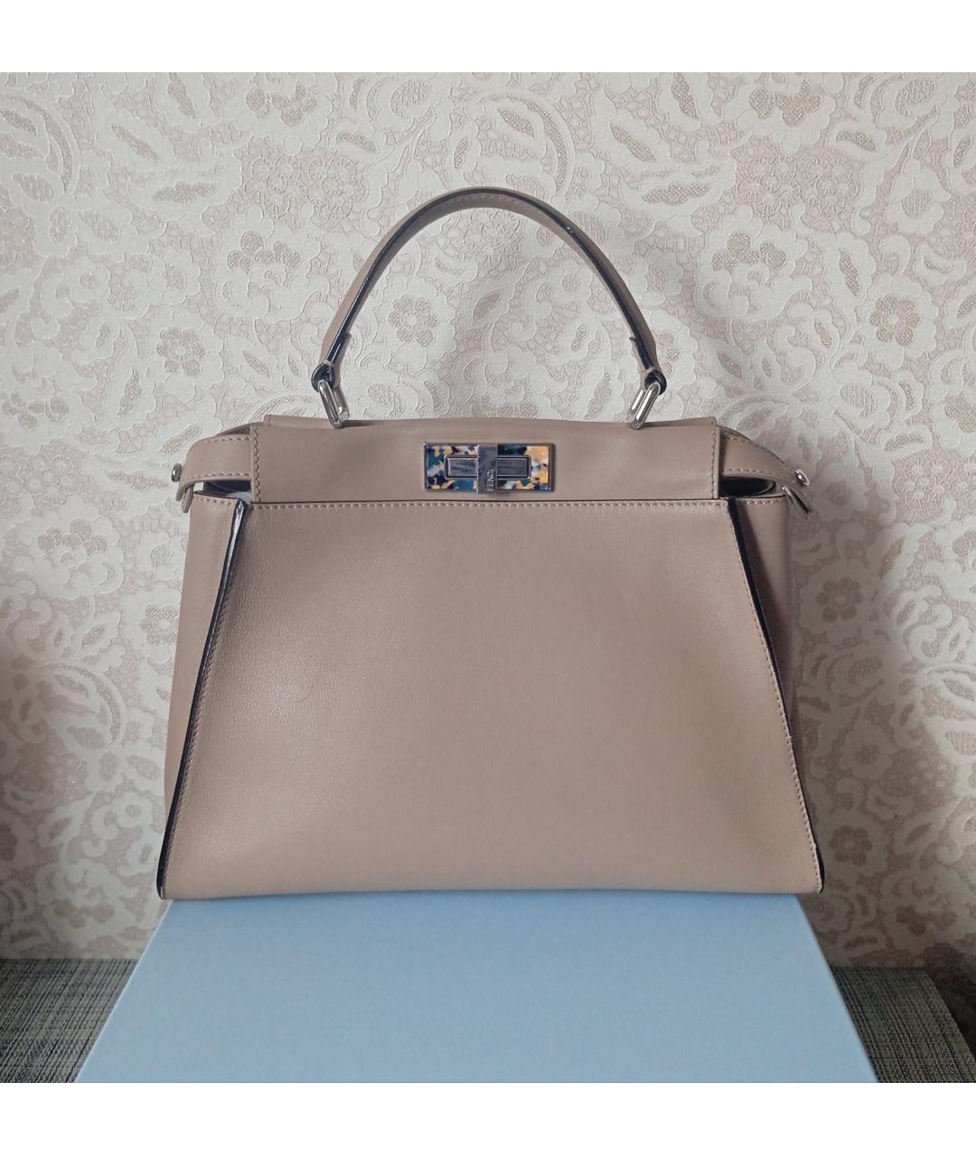 FENDI Серая кожаная сумка с короткими ручками, фото 10