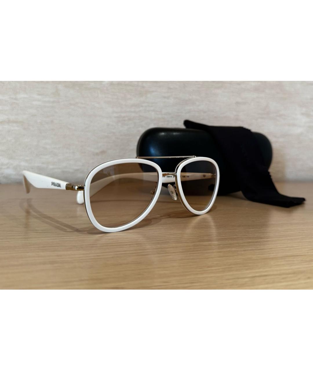 PRADA Белые пластиковые солнцезащитные очки, фото 2