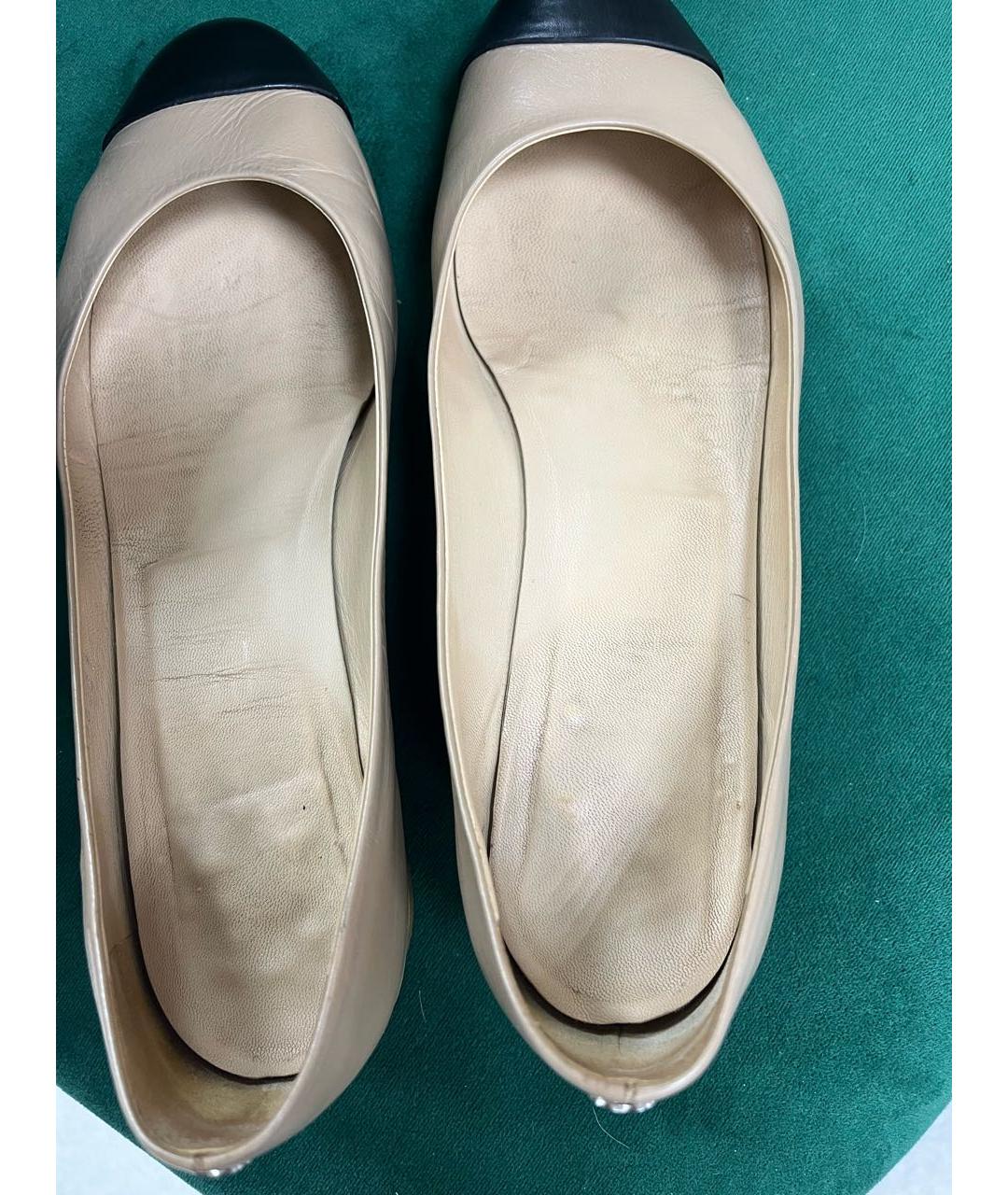 CHANEL Бежевые кожаные балетки, фото 5