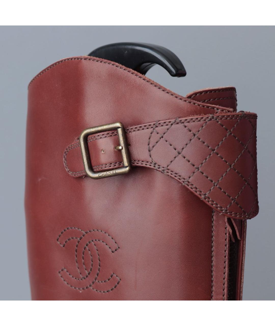 CHANEL Коричневые кожаные сапоги, фото 6