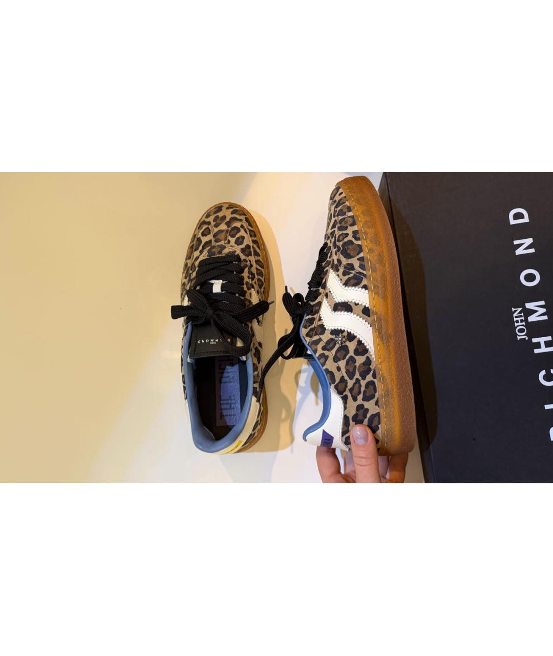 JOHN RICHMOND Коричневые замшевые кеды, фото 2