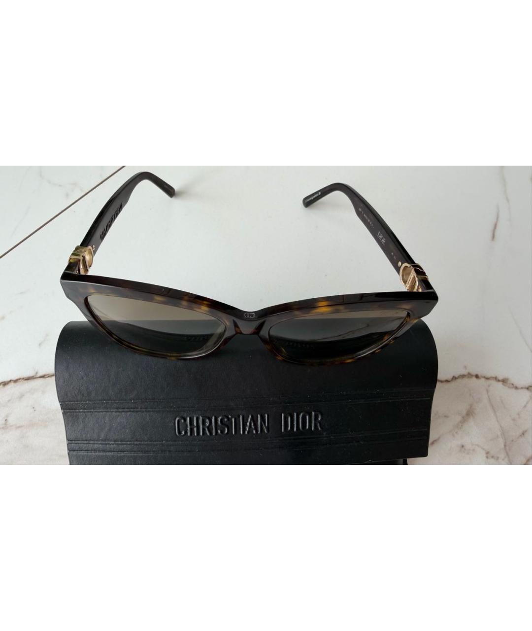 CHRISTIAN DIOR Коричневые пластиковые солнцезащитные очки, фото 3