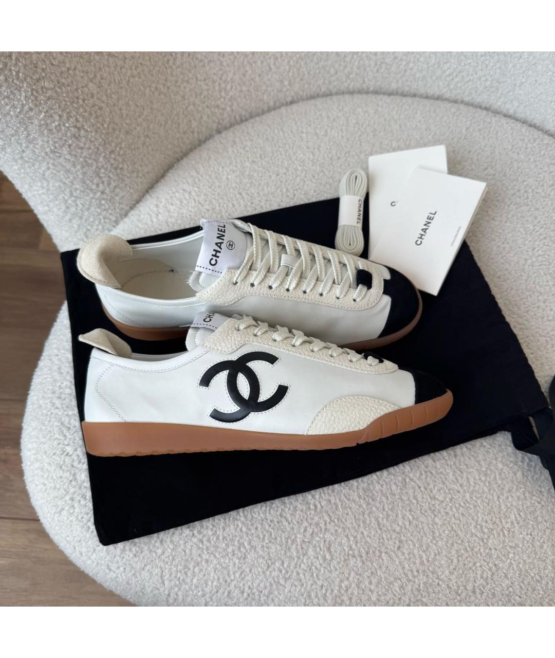 CHANEL Белые кеды, фото 2