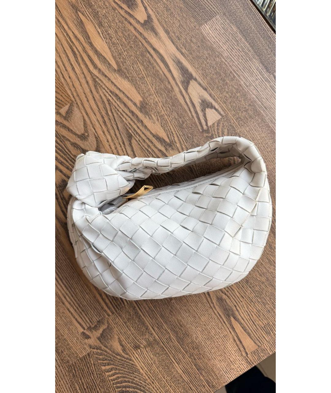 BOTTEGA VENETA Белая кожаная сумка с короткими ручками, фото 8