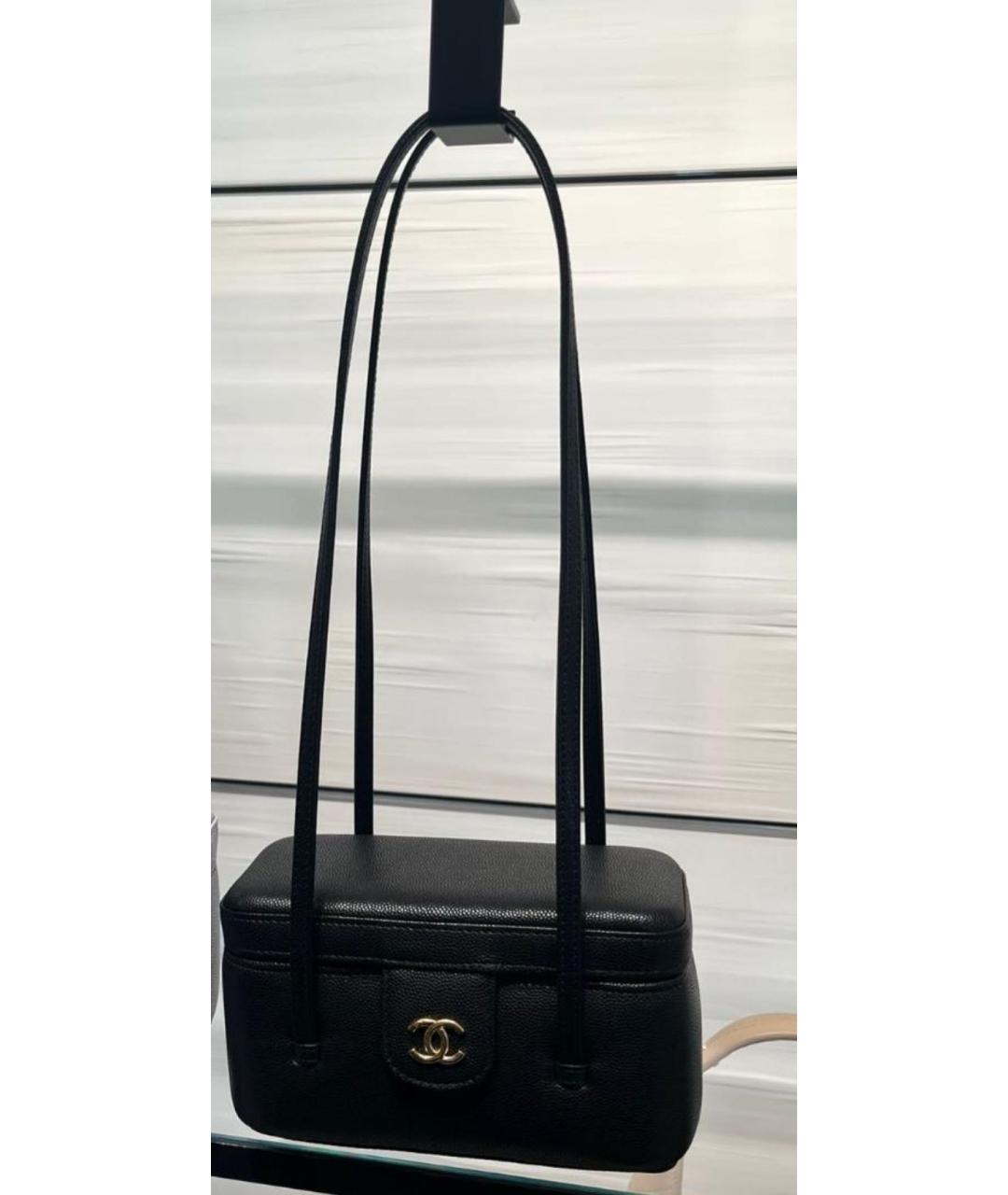 CHANEL Черная кожаная сумка через плечо, фото 2