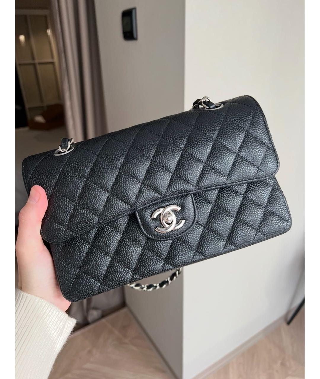 CHANEL Черная кожаная сумка через плечо, фото 2