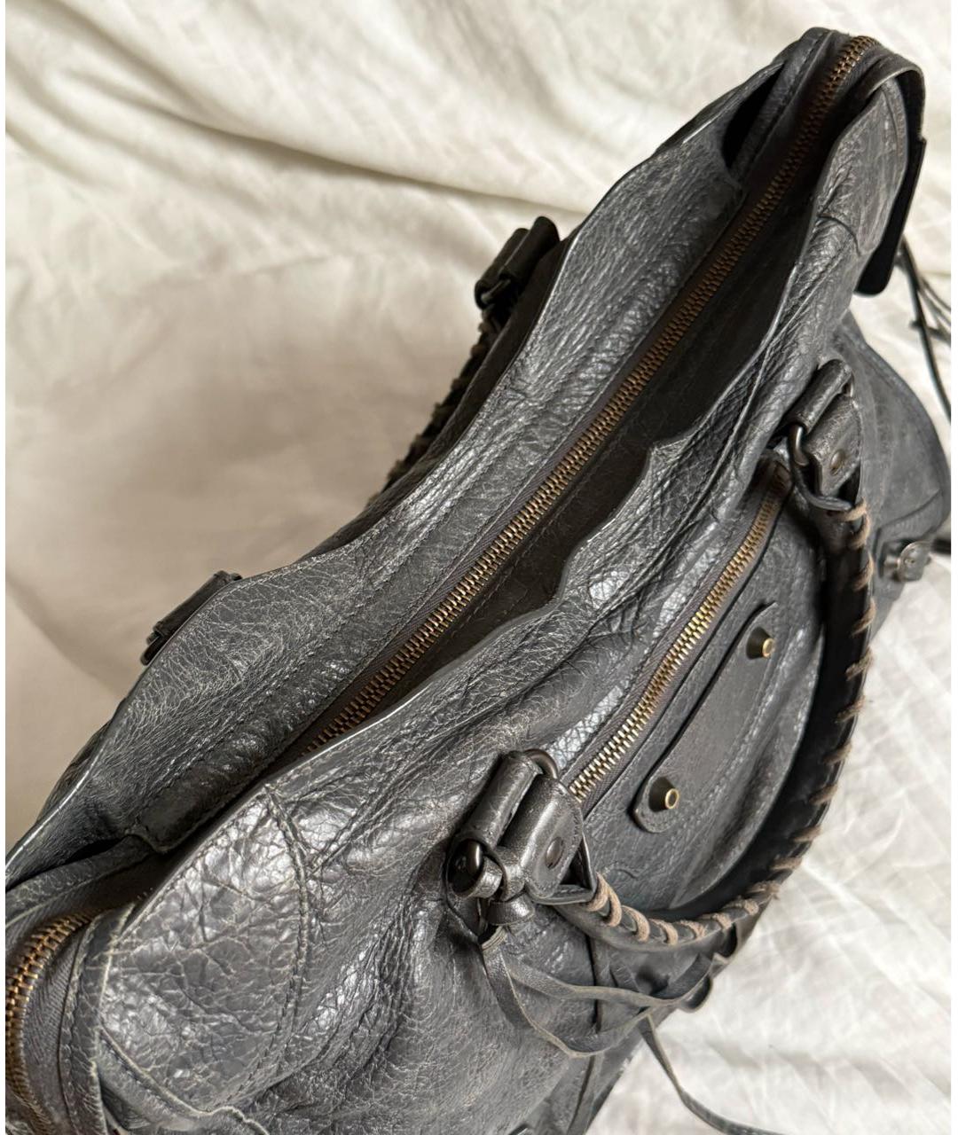 BALENCIAGA Серая кожаная сумка с короткими ручками, фото 4