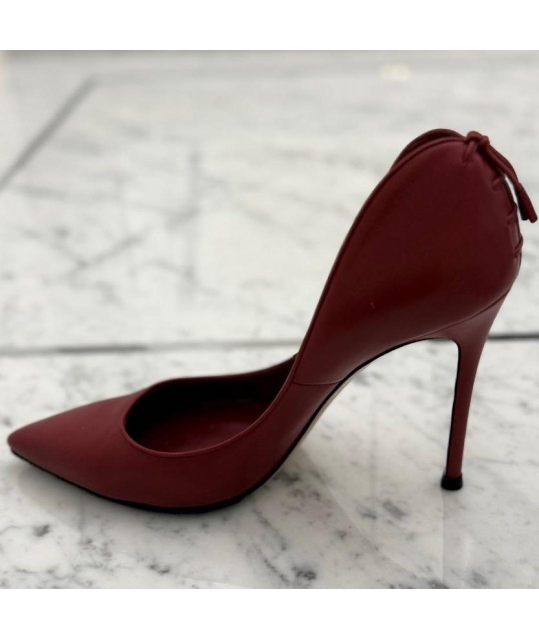 GIANVITO ROSSI Красные кожаные лодочки на низком каблуке, фото 7