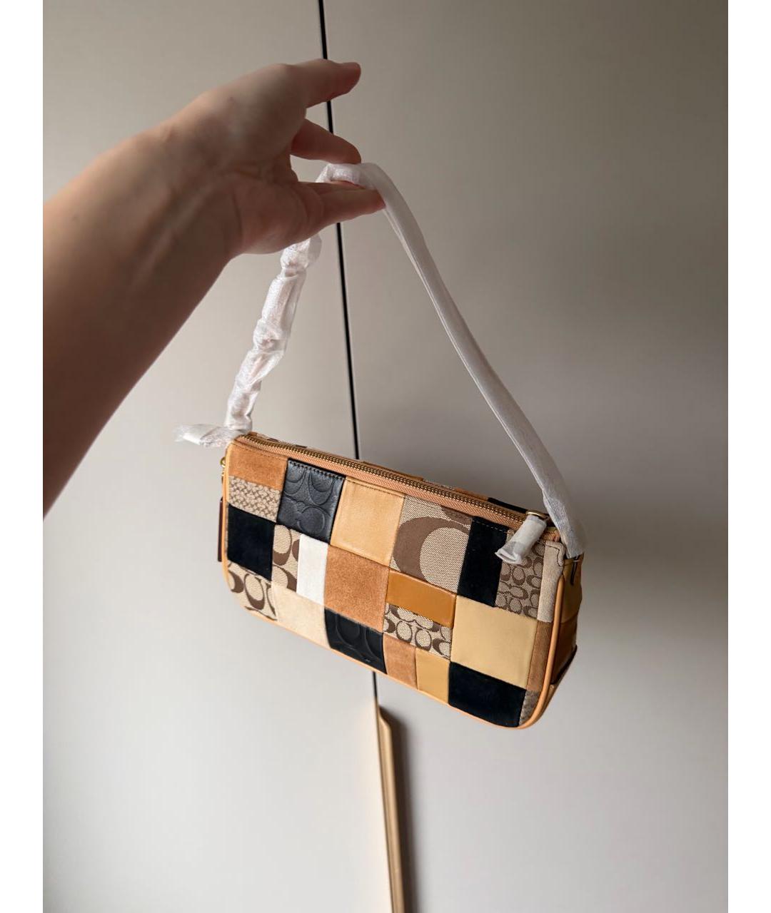 COACH Коричневая кожаная сумка с короткими ручками, фото 5