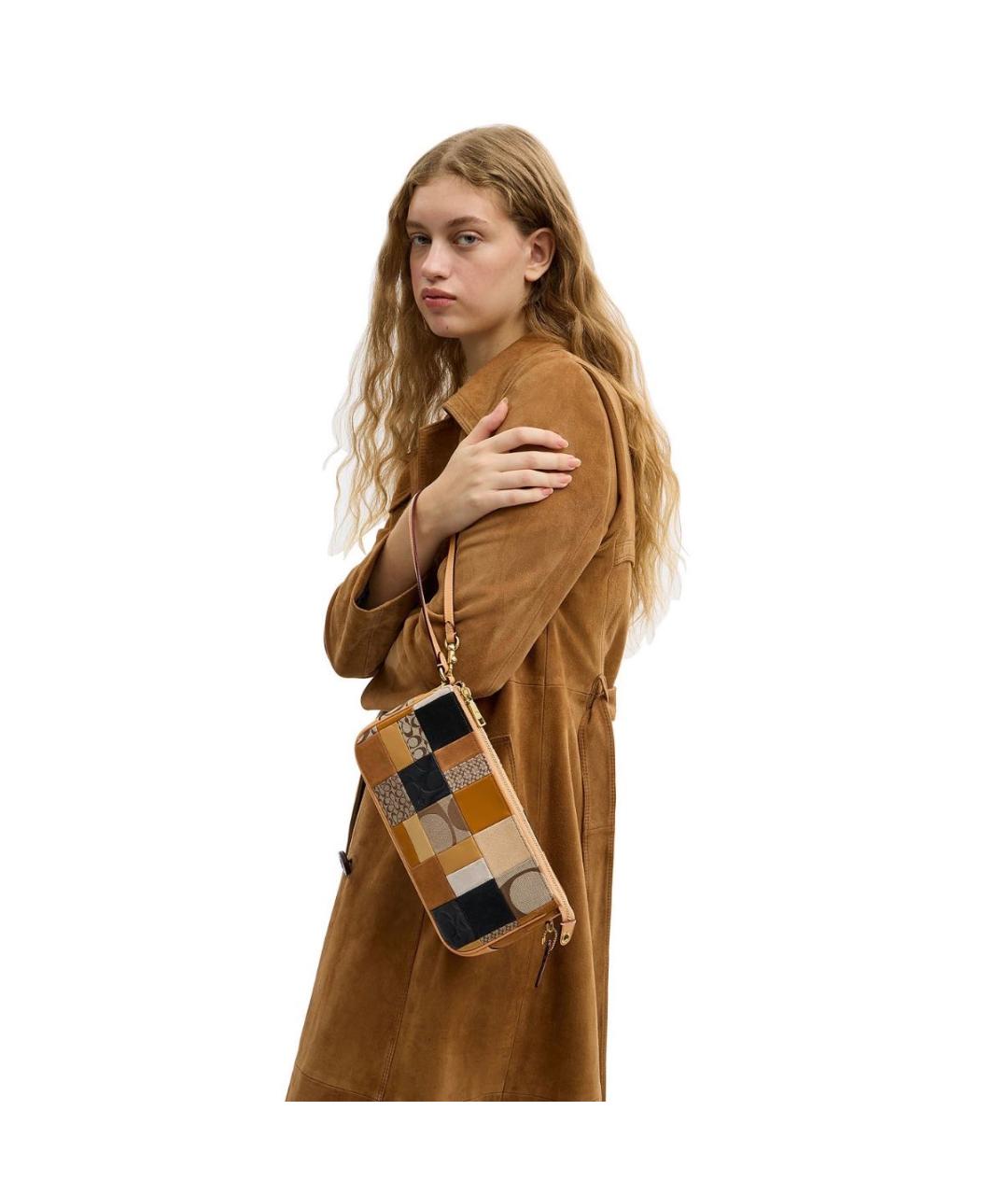 COACH Коричневая кожаная сумка с короткими ручками, фото 3