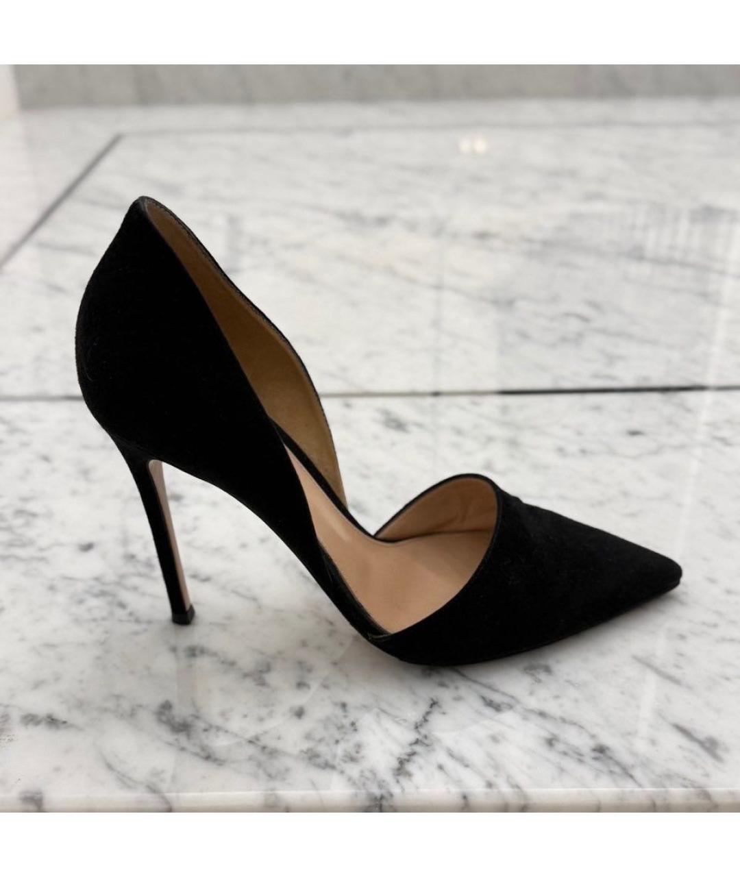 GIANVITO ROSSI Черные замшевые лодочки на низком каблуке, фото 8