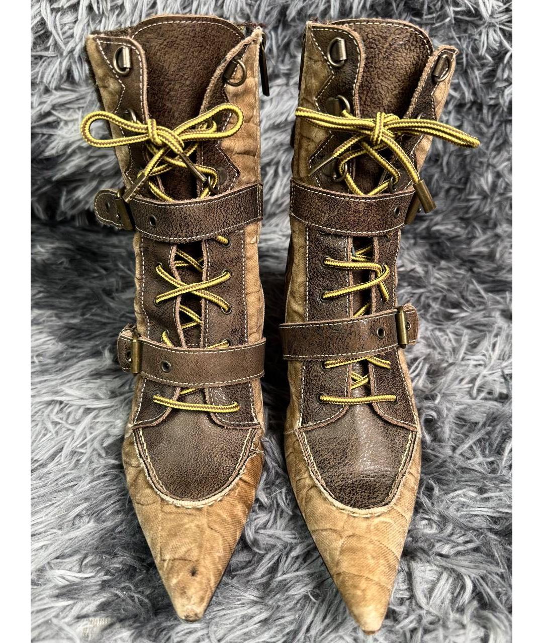 JUST CAVALLI Коричневые кожаные лодочки на низком каблуке, фото 3