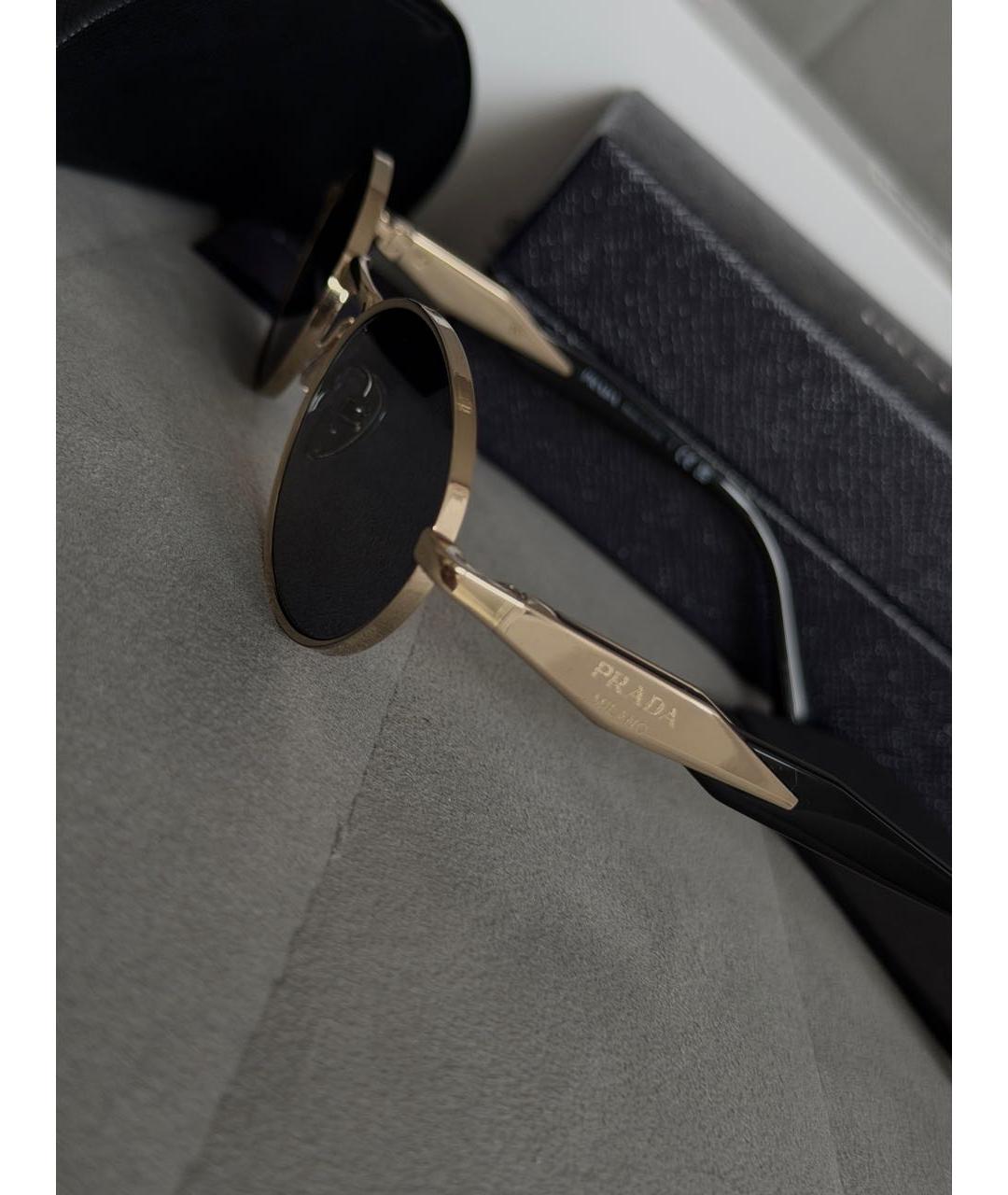 PRADA Черные металлические солнцезащитные очки, фото 2