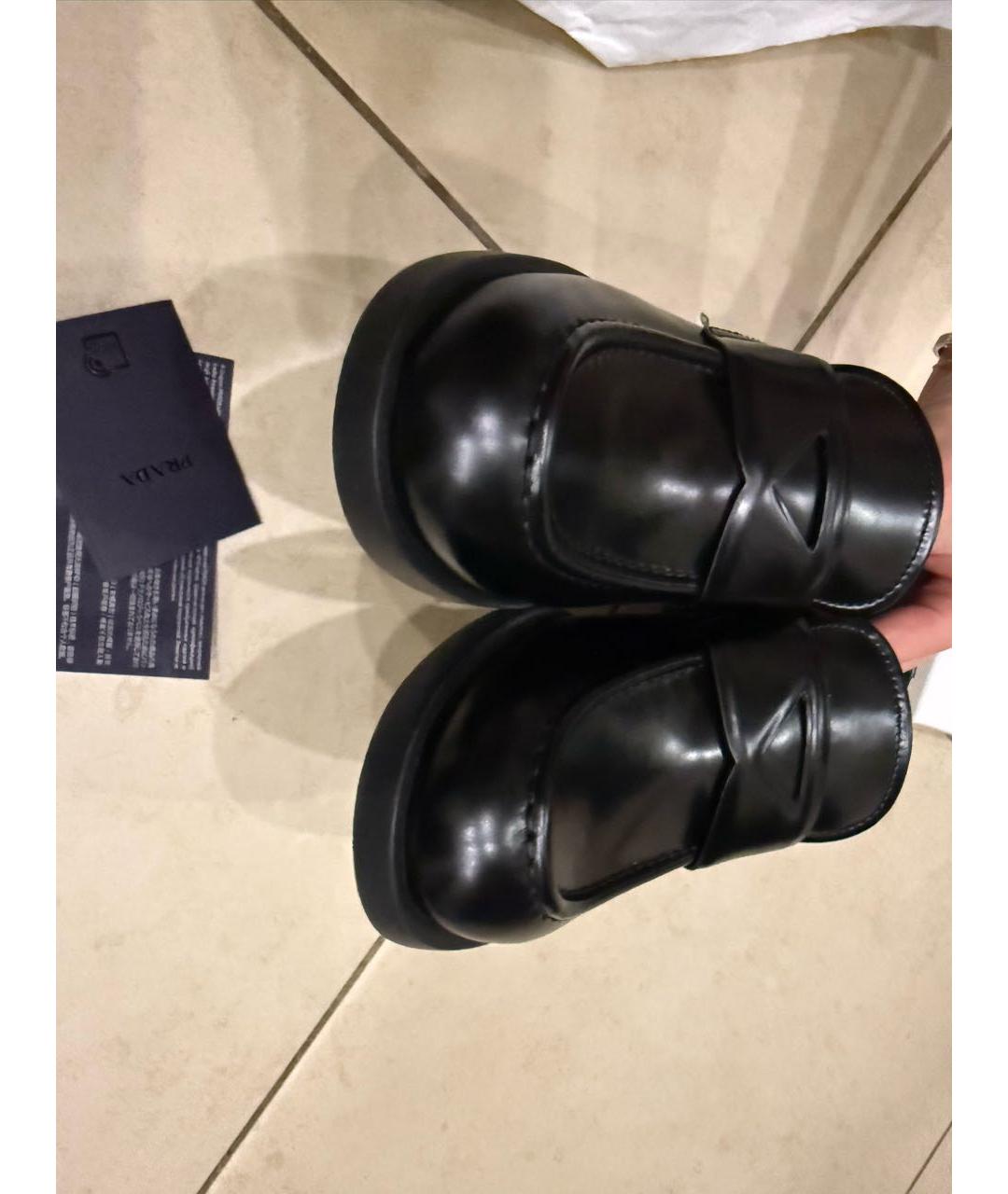 PRADA Черные кожаные лоферы, фото 5