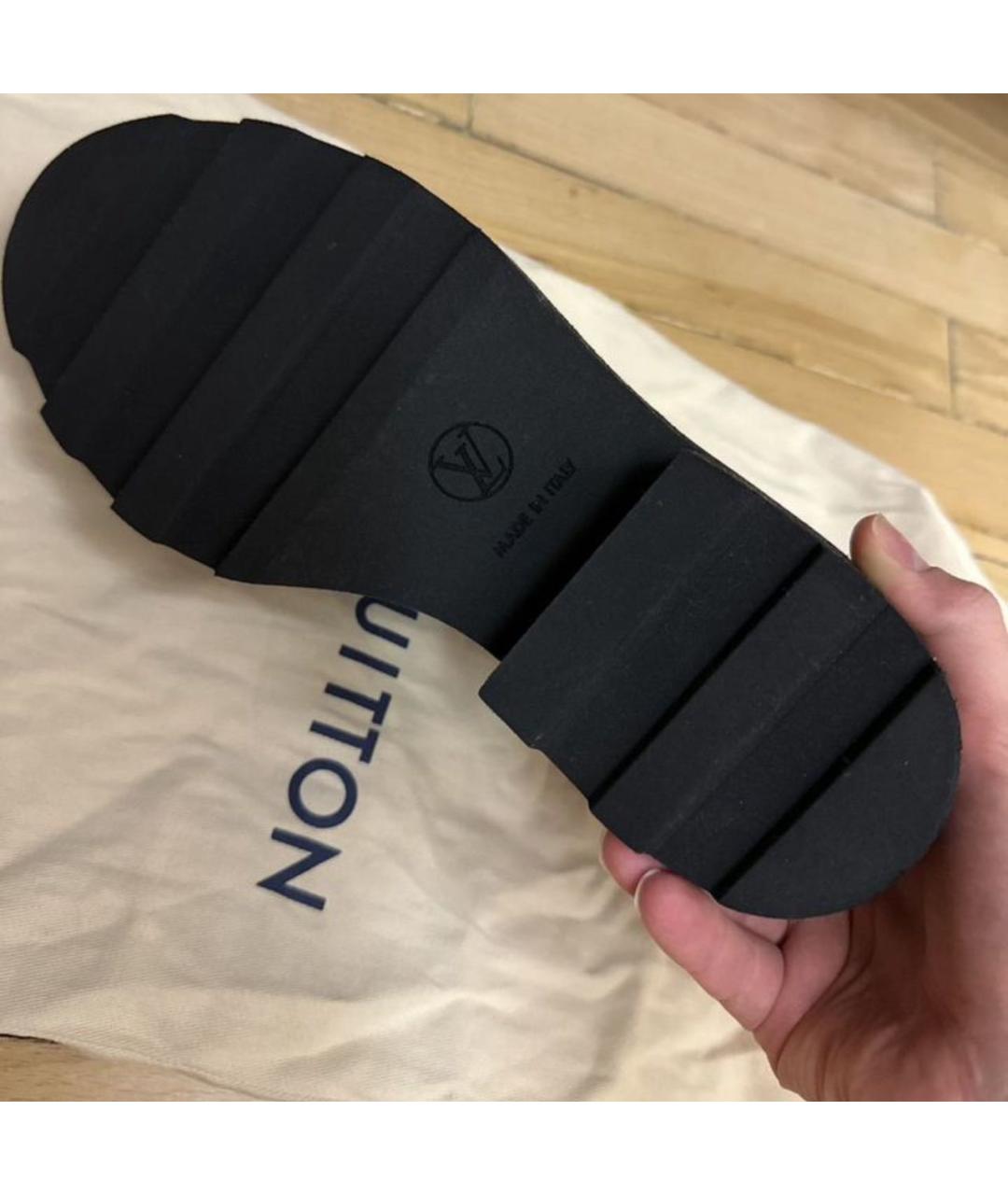 LOUIS VUITTON Черные лоферы из лакированной кожи, фото 4