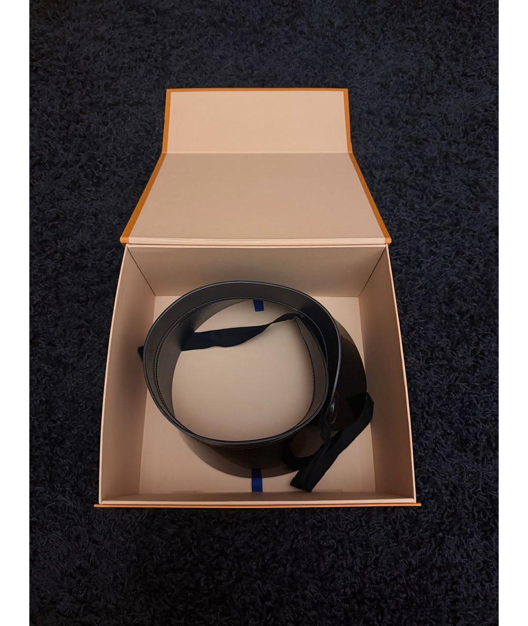 LOUIS VUITTON Черный ремень из лакированной кожи, фото 7