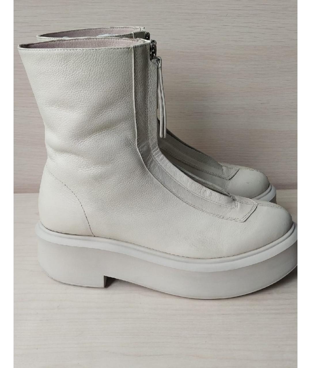 THE ROW Бежевые кожаные полусапоги, фото 5