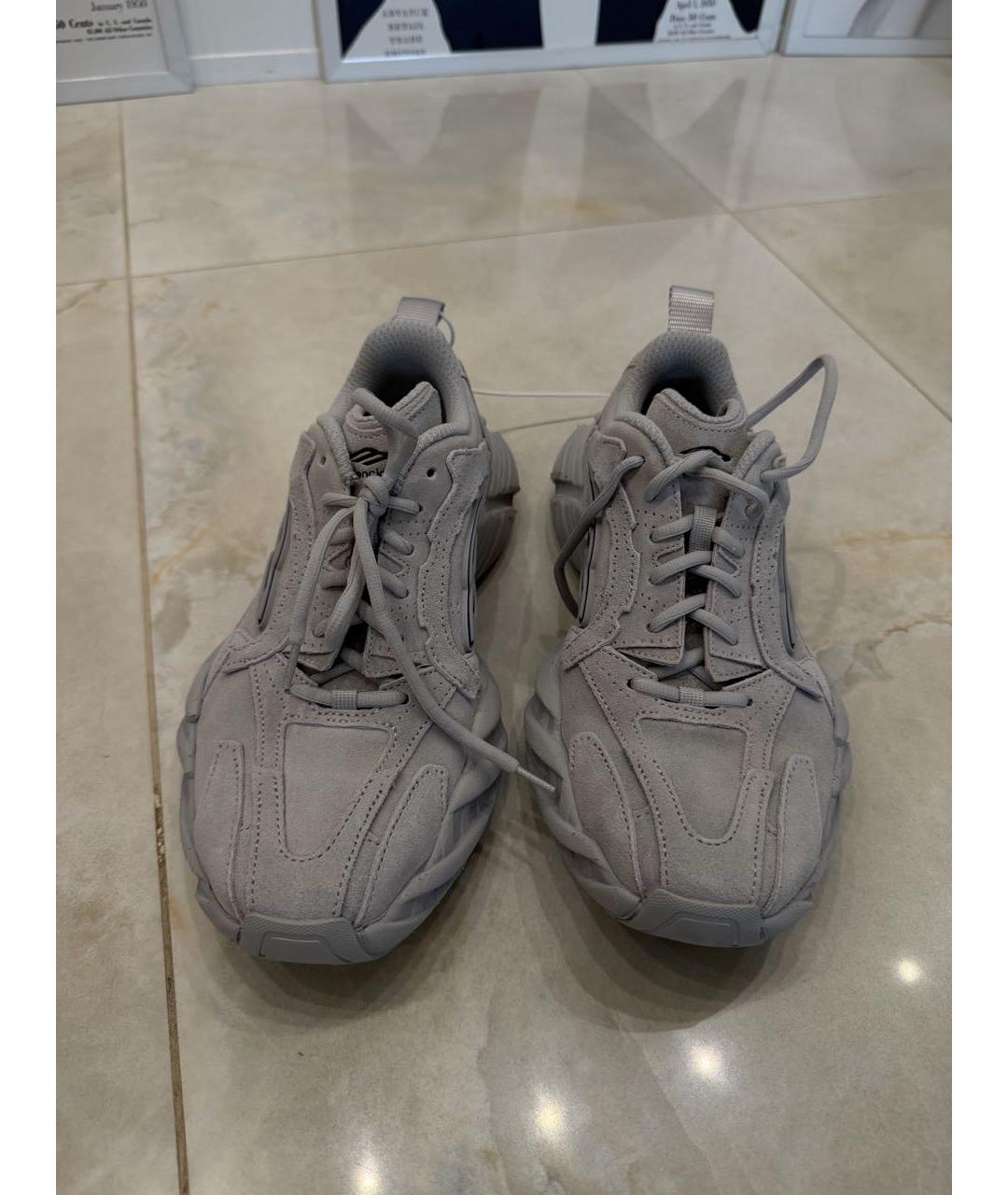 BALENCIAGA Серые замшевые кроссовки, фото 3