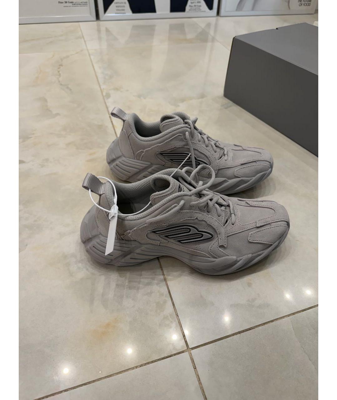 BALENCIAGA Серые замшевые кроссовки, фото 9