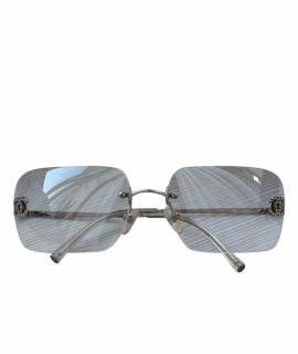 CHANEL Солнцезащитные очки