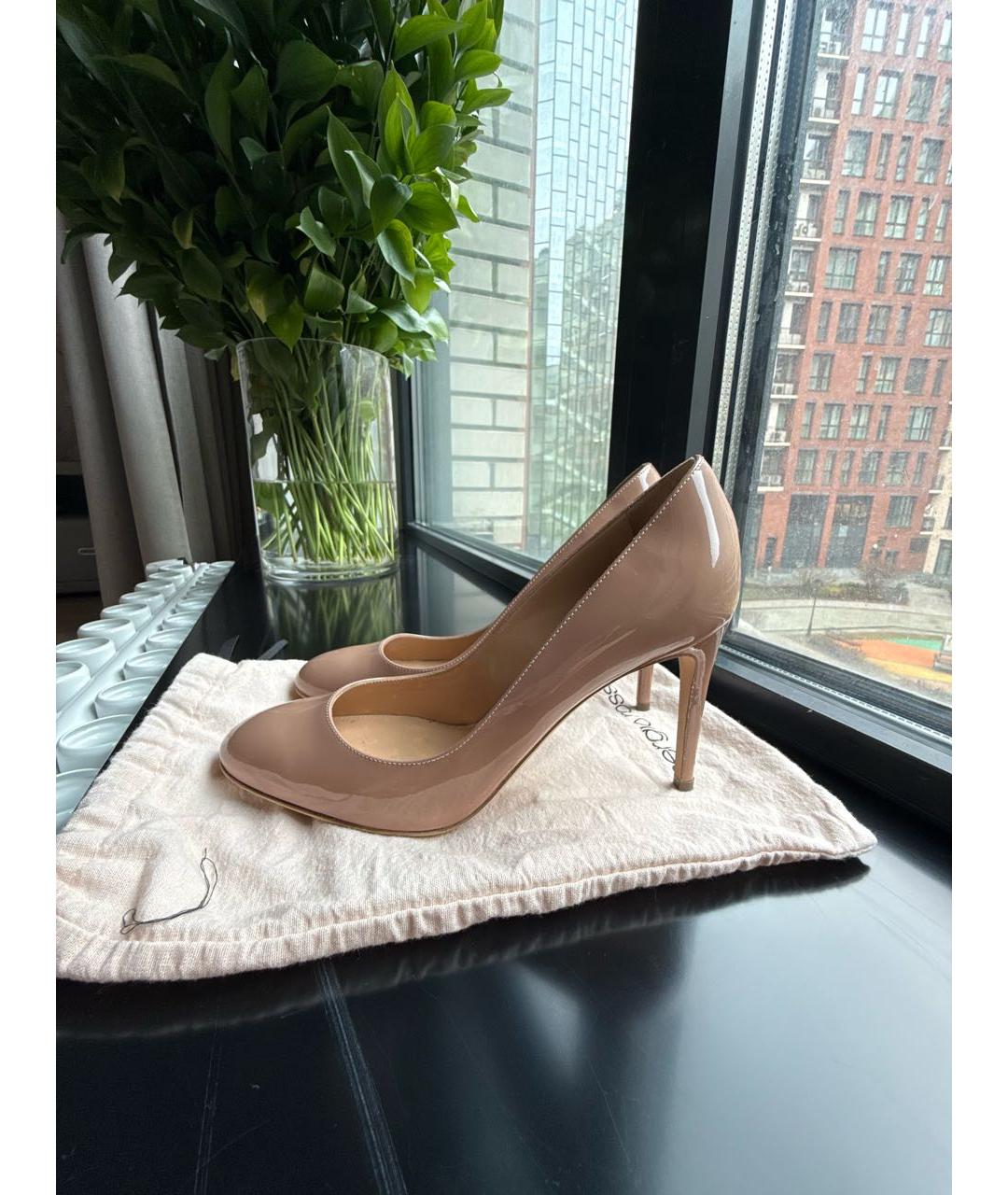 SERGIO ROSSI Розовые туфли из лакированной кожи, фото 7