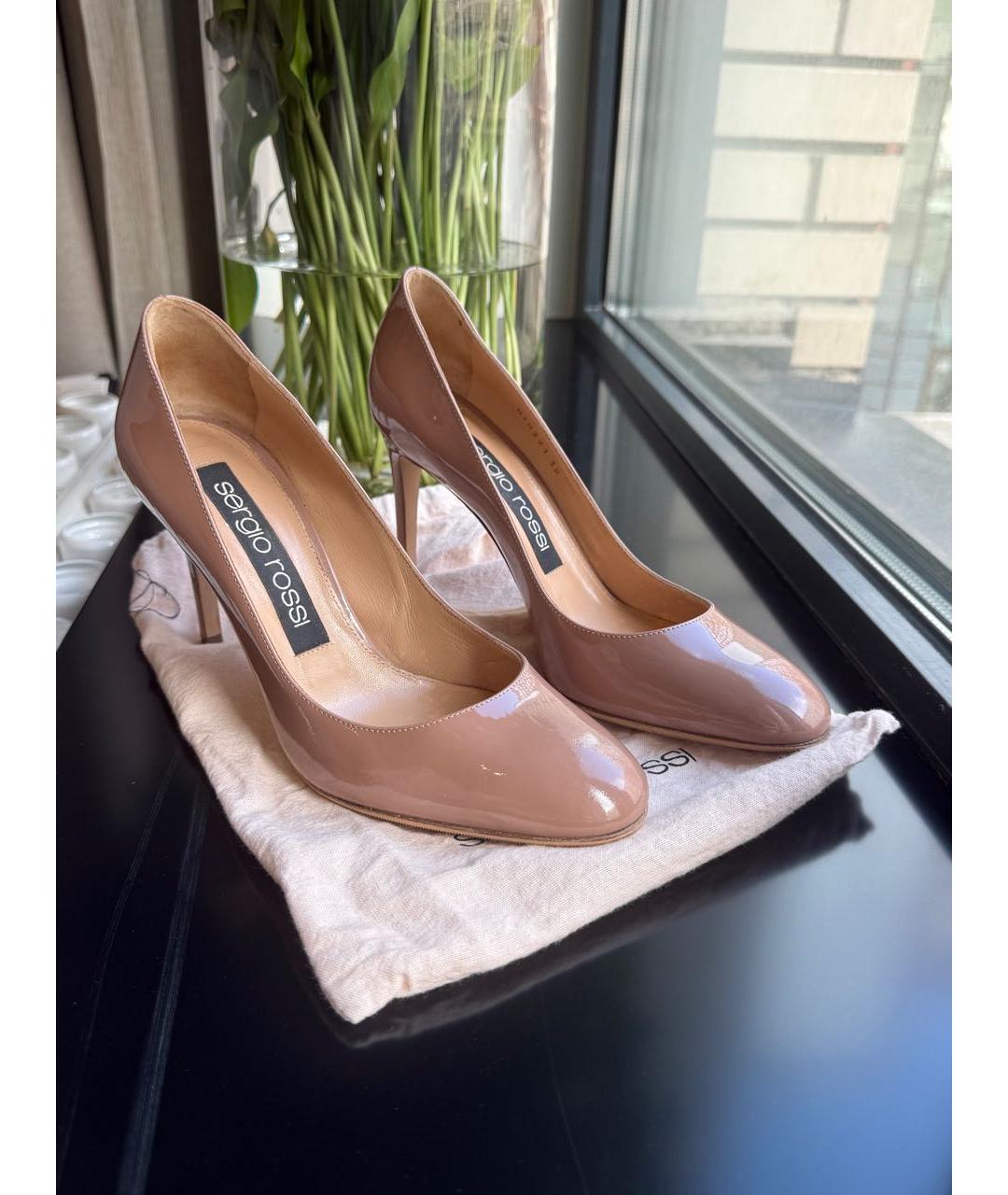 SERGIO ROSSI Розовые туфли из лакированной кожи, фото 8