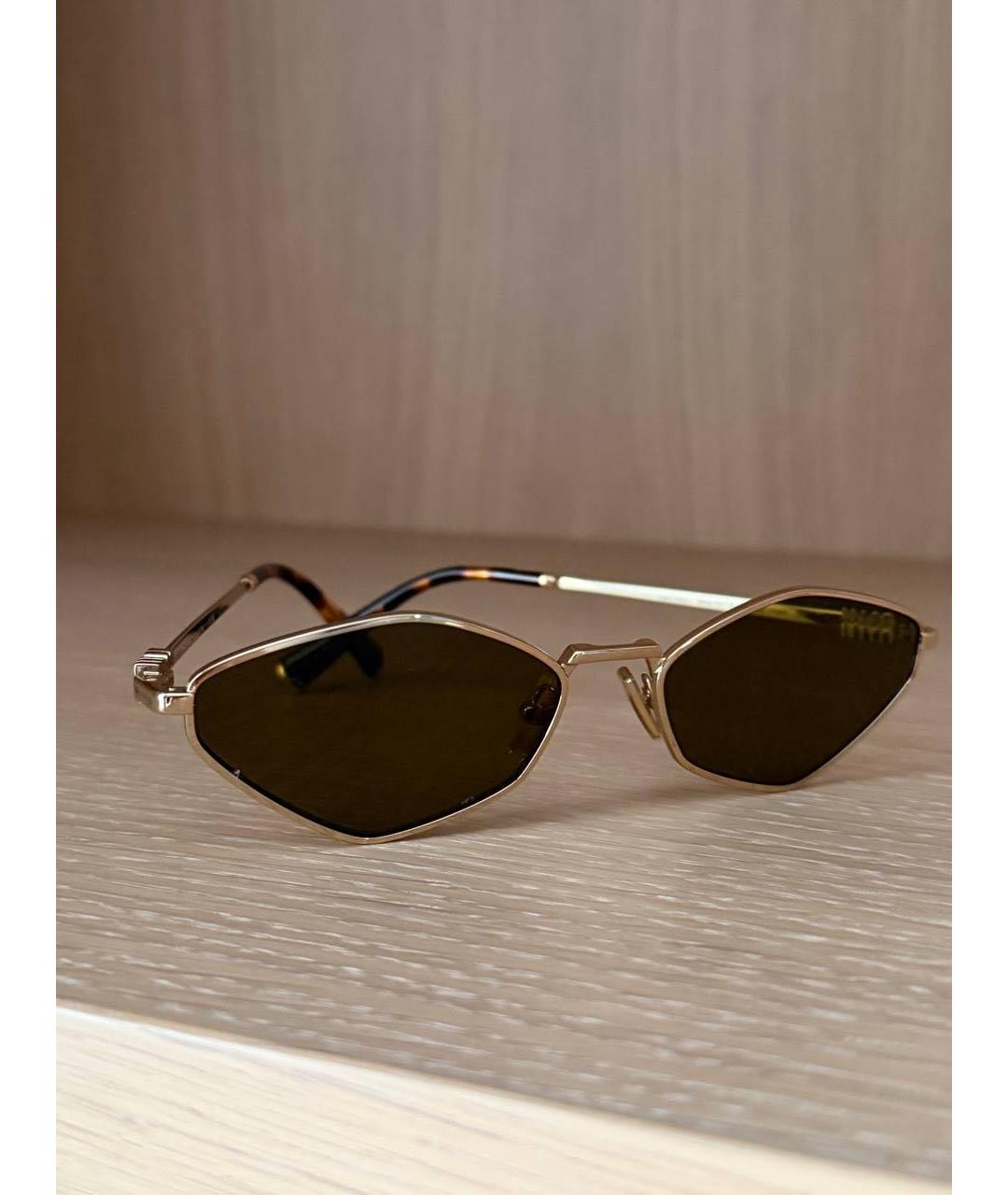 MIU MIU Золотые металлические солнцезащитные очки, фото 4