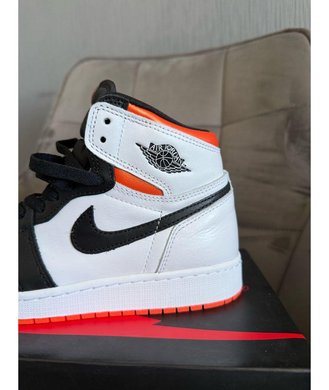 JORDAN Белые кожаные кроссовки, фото 7