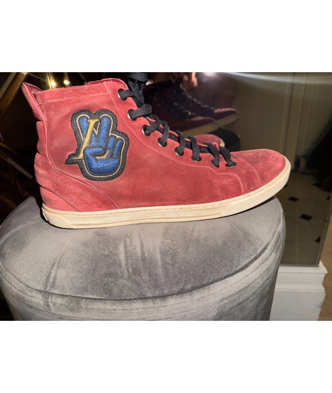 LOUIS VUITTON Красные замшевые высокие кроссовки / кеды, фото 4