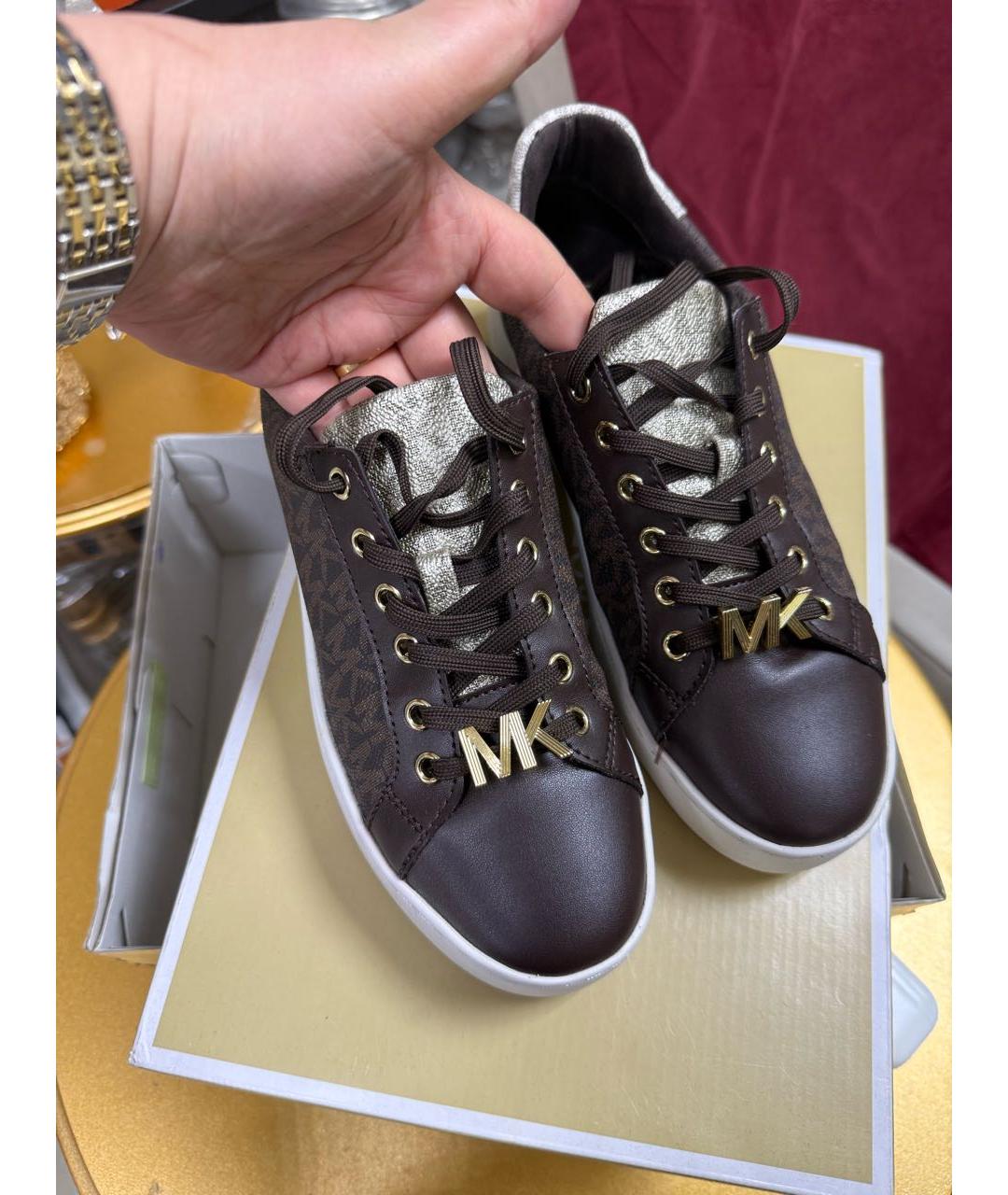 MICHAEL KORS Коричневые кожаные кроссовки, фото 3
