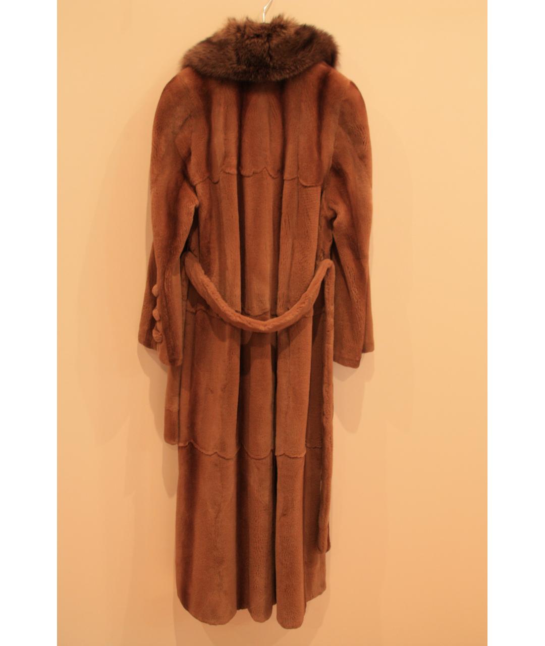 The coat Коричневая меховая шуба, фото 2