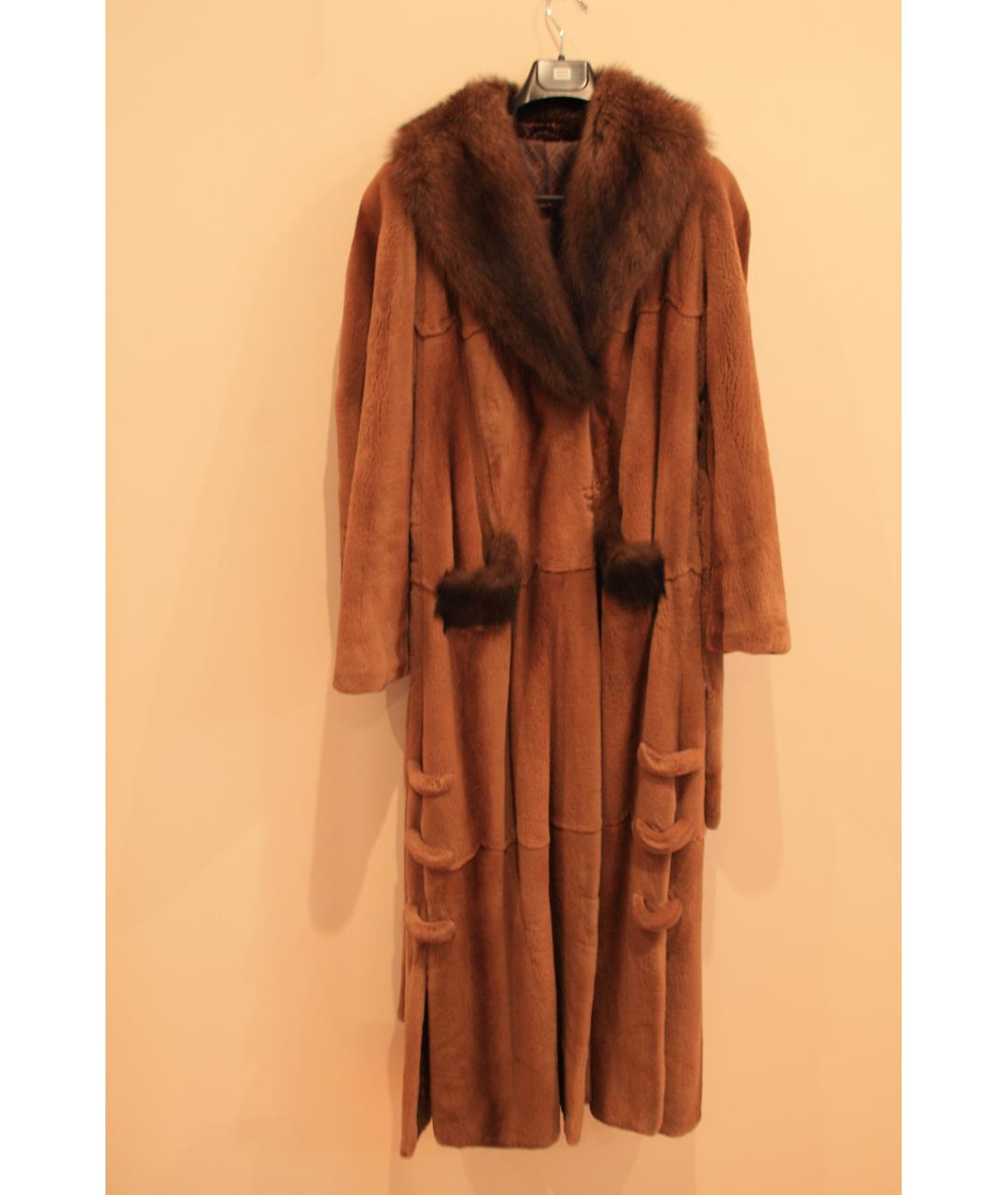 The coat Коричневая меховая шуба, фото 4
