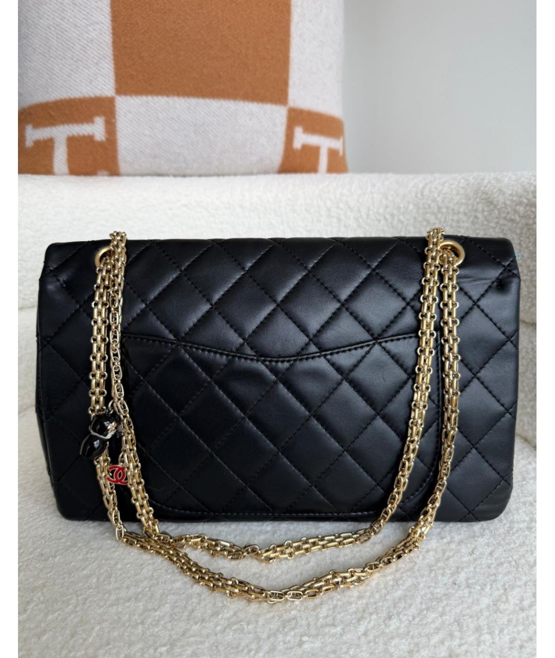 CHANEL Черная кожаная сумка через плечо, фото 3