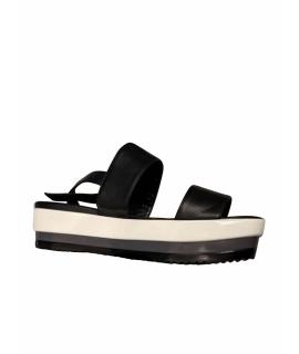 FENDI Босоножки