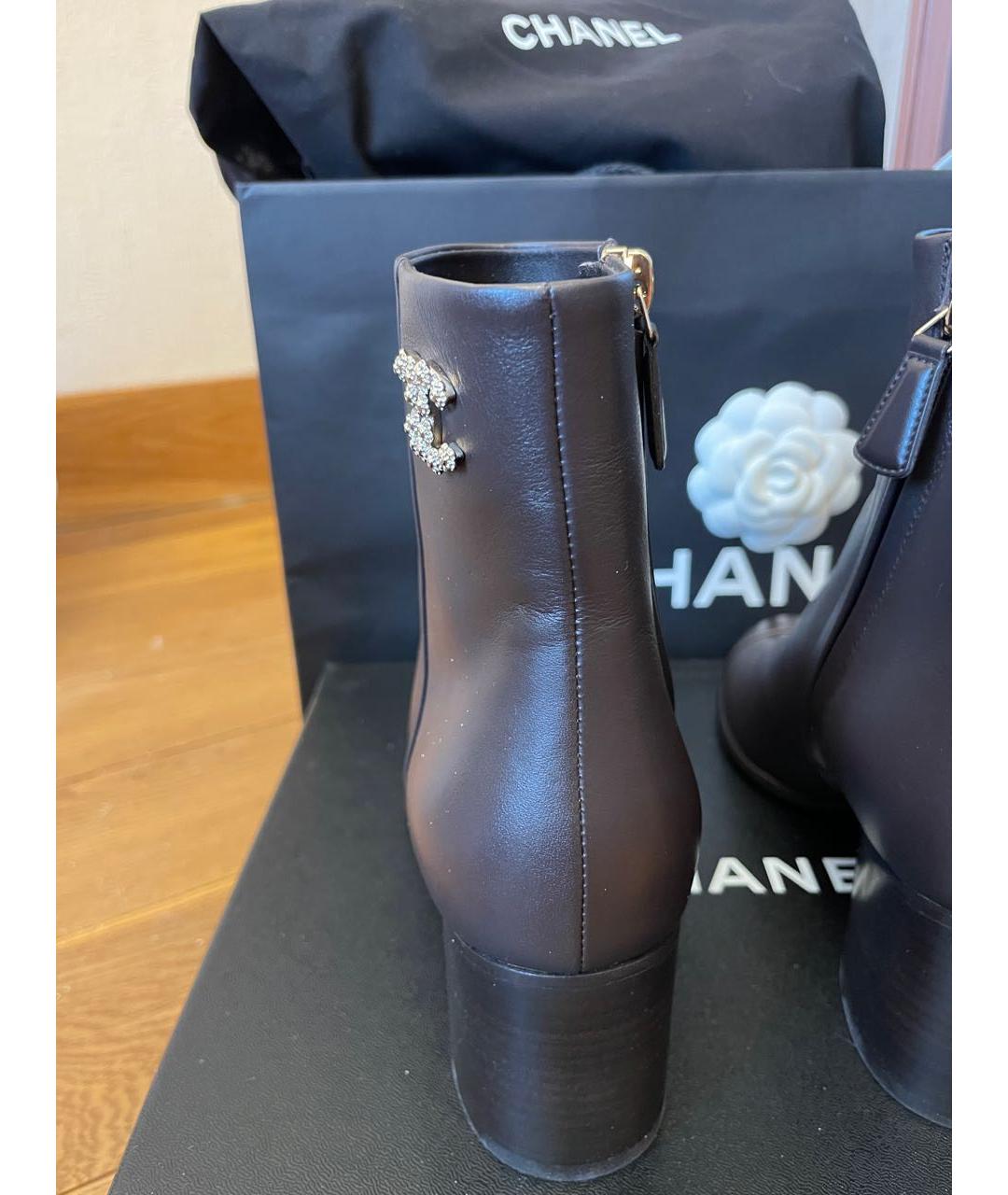 CHANEL Коричневые кожаные полусапоги, фото 3