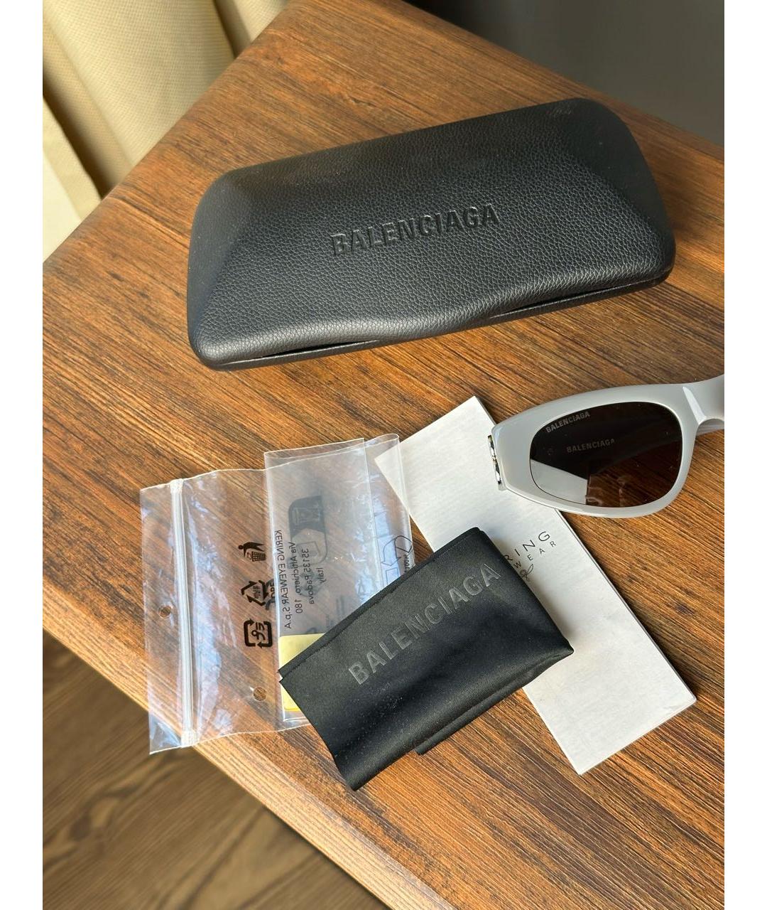 BALENCIAGA Серые солнцезащитные очки, фото 4