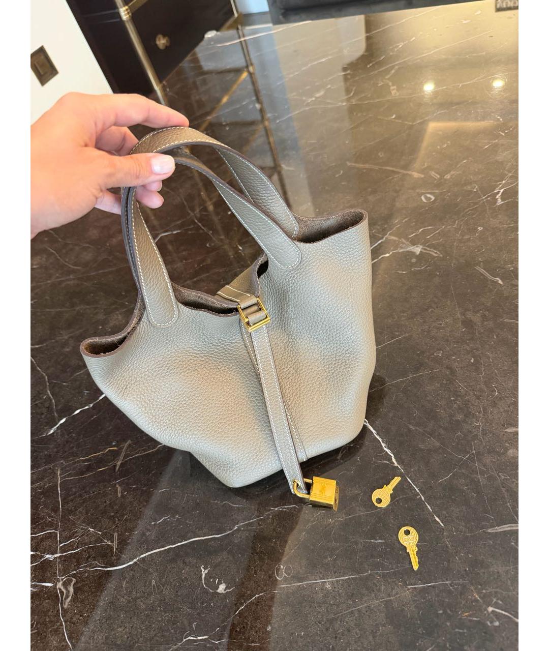 HERMES Хаки кожаная сумка с короткими ручками, фото 2