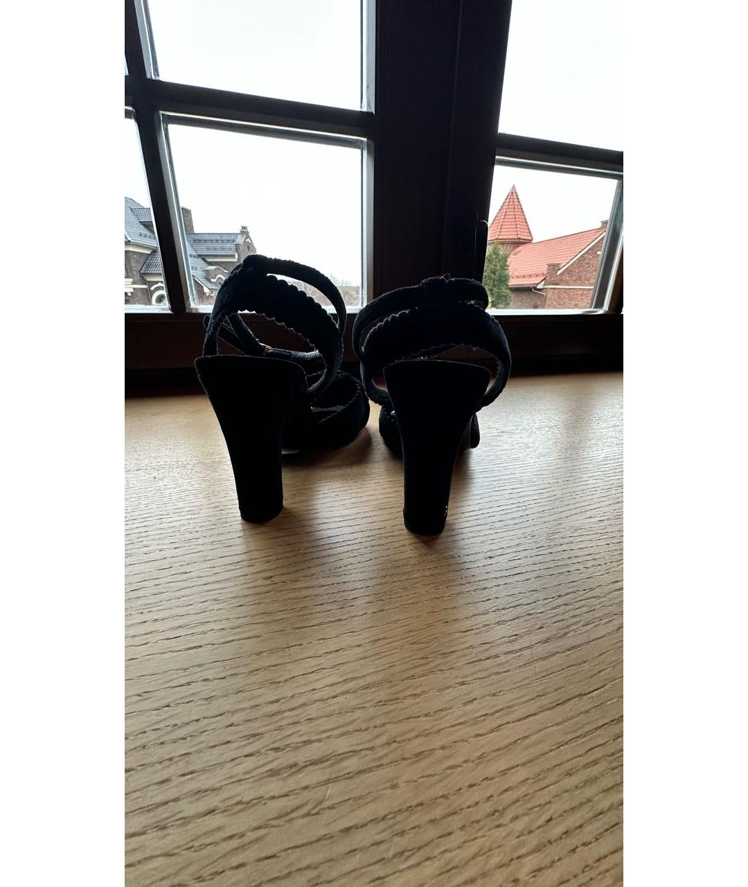 CHANEL Черные замшевые босоножки, фото 4