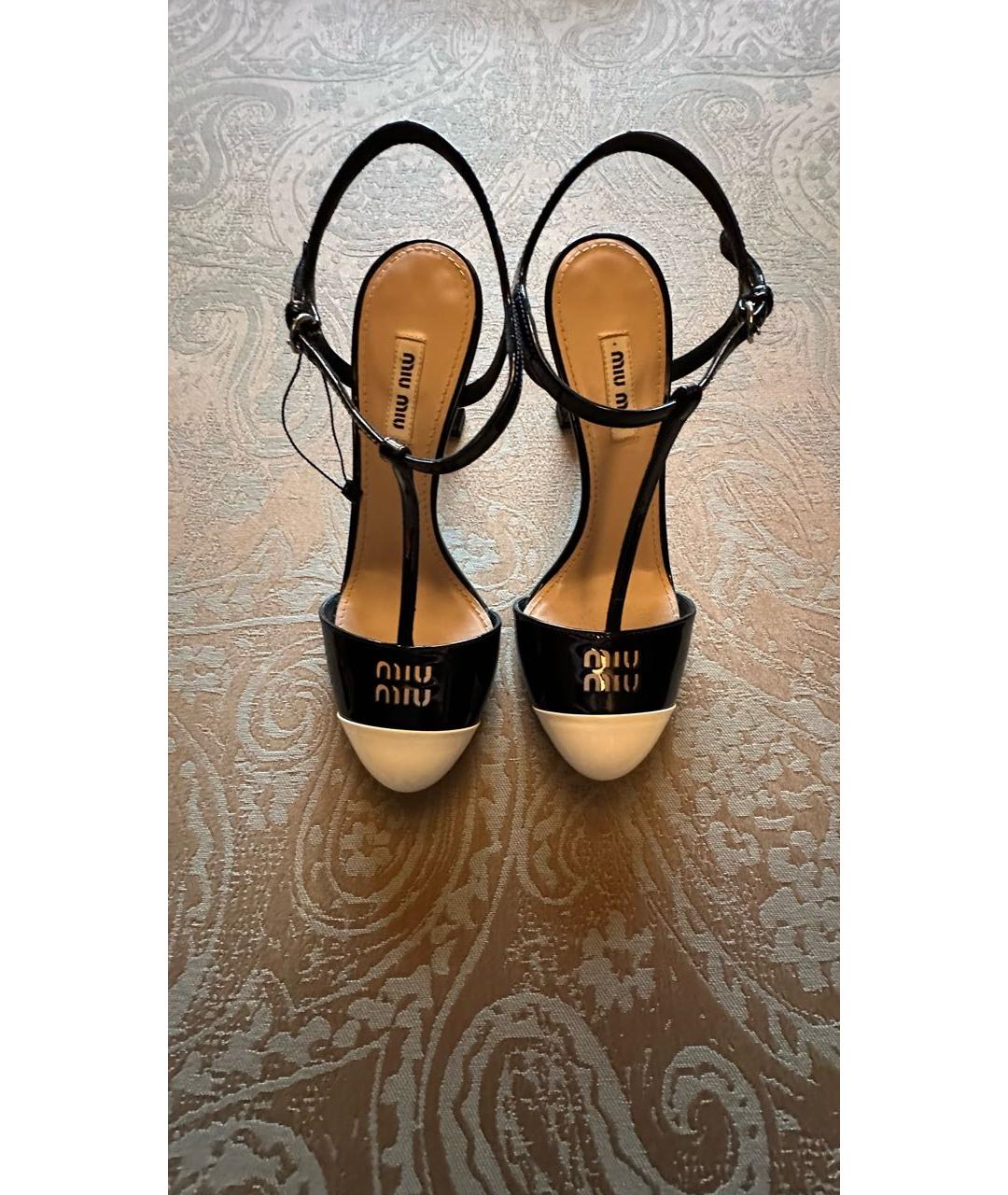 MIU MIU Мульти босоножки из лакированной кожи, фото 2