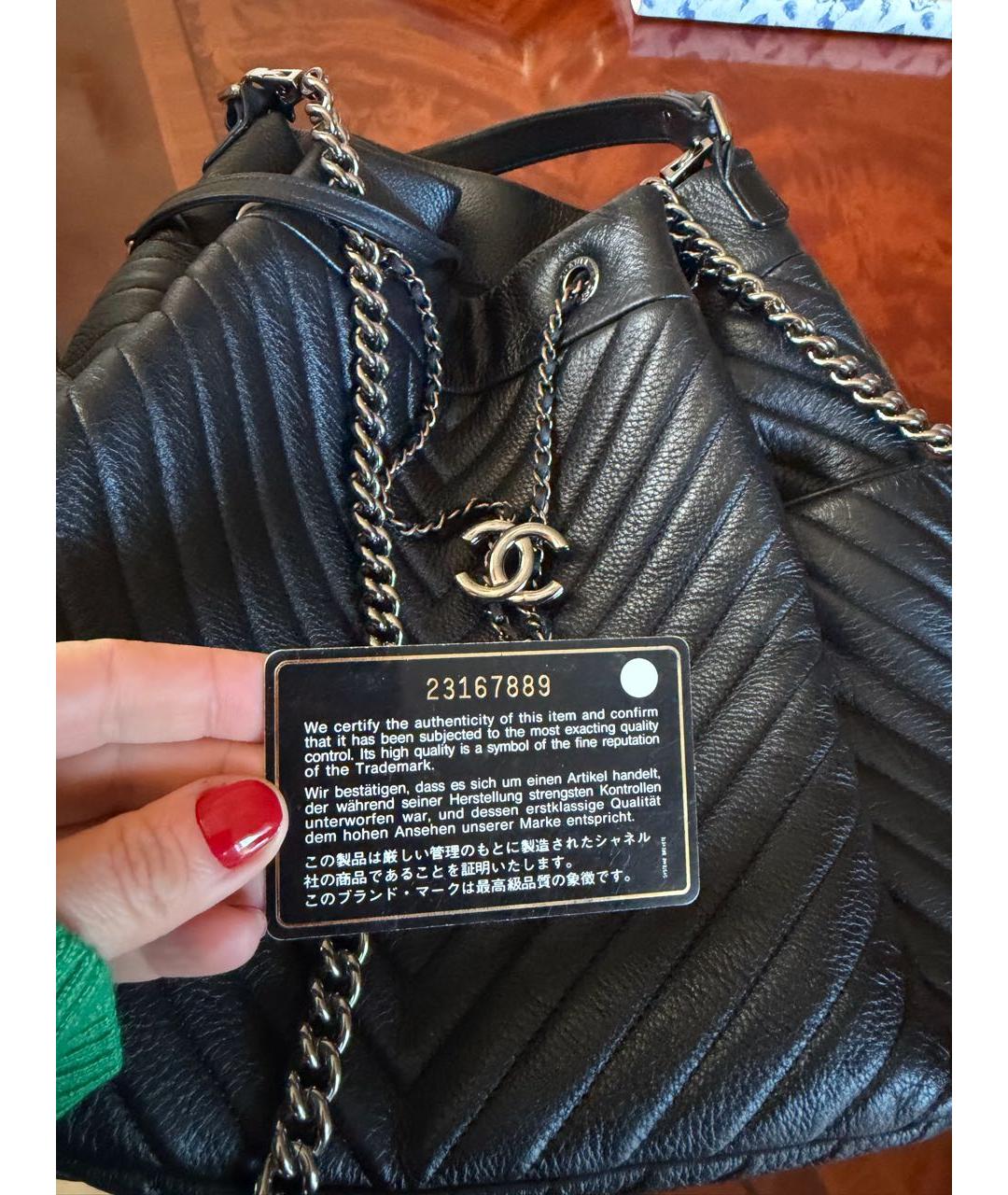CHANEL Черная кожаная сумка через плечо, фото 5