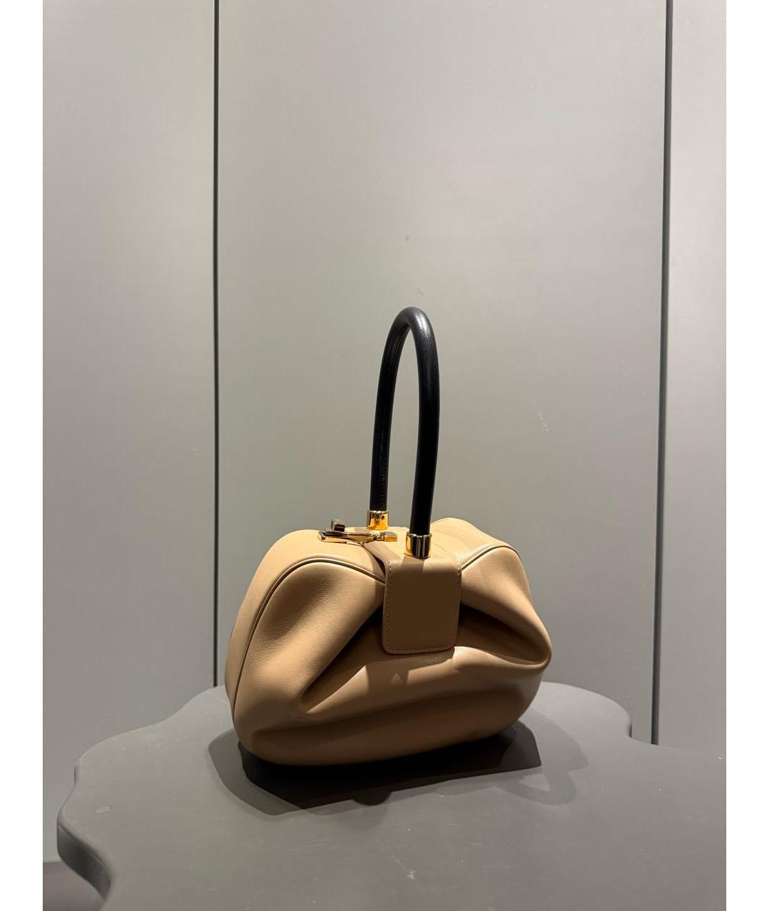 GABRIELA HEARST Бежевая кожаная сумка с короткими ручками, фото 5