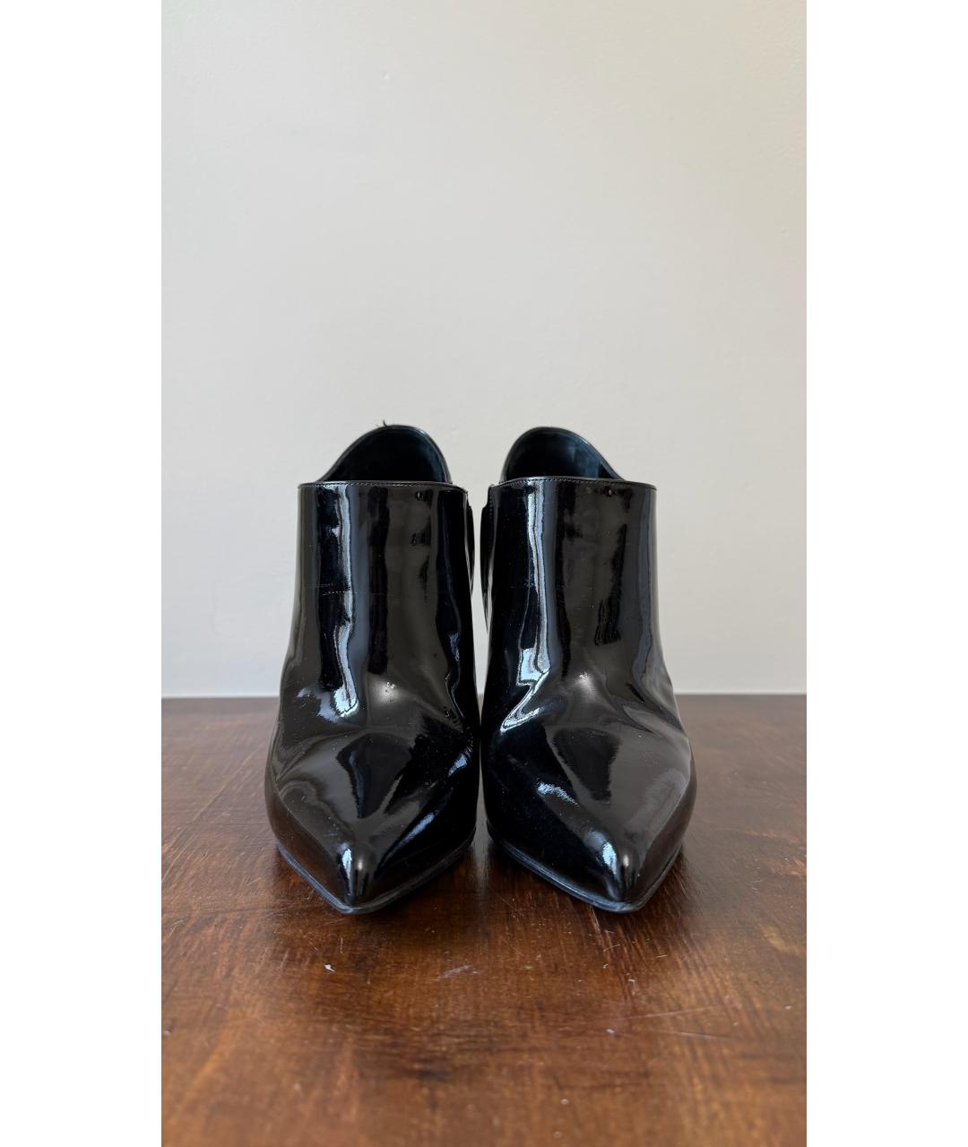 SAINT LAURENT Черные ботильоны из лакированной кожи, фото 2
