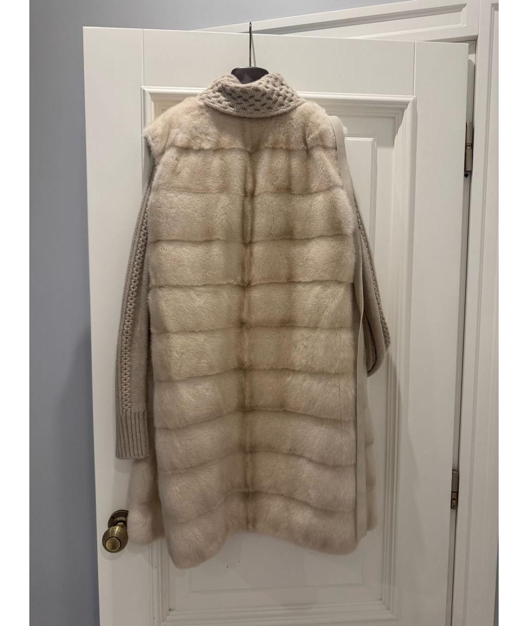 LORO PIANA Бежевый меховой жилет, фото 2