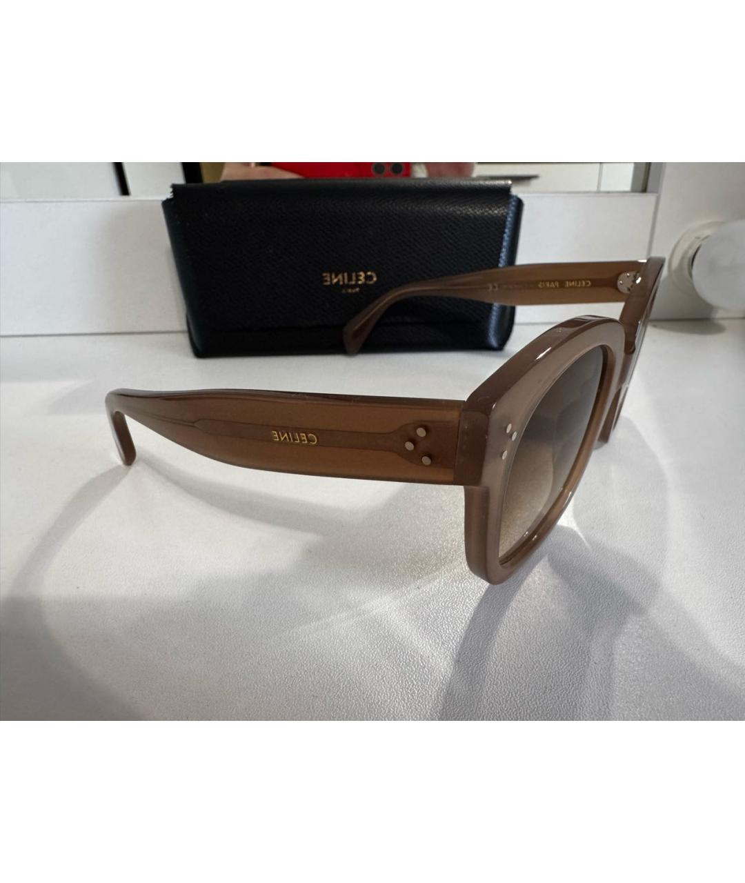 CELINE Бежевые пластиковые солнцезащитные очки, фото 2