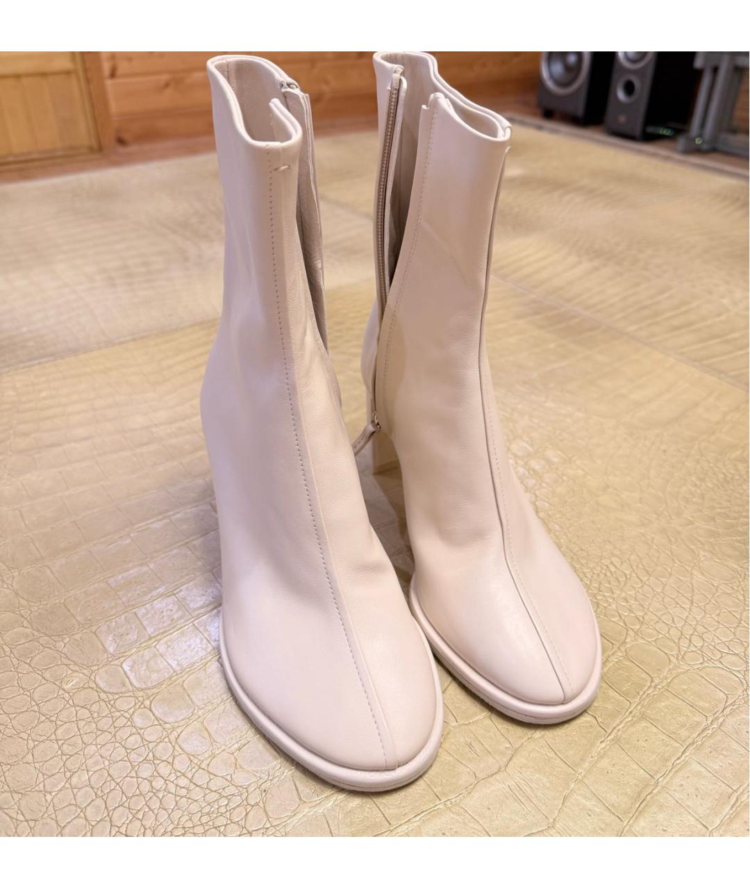 THE ROW Белые кожаные ботильоны, фото 2