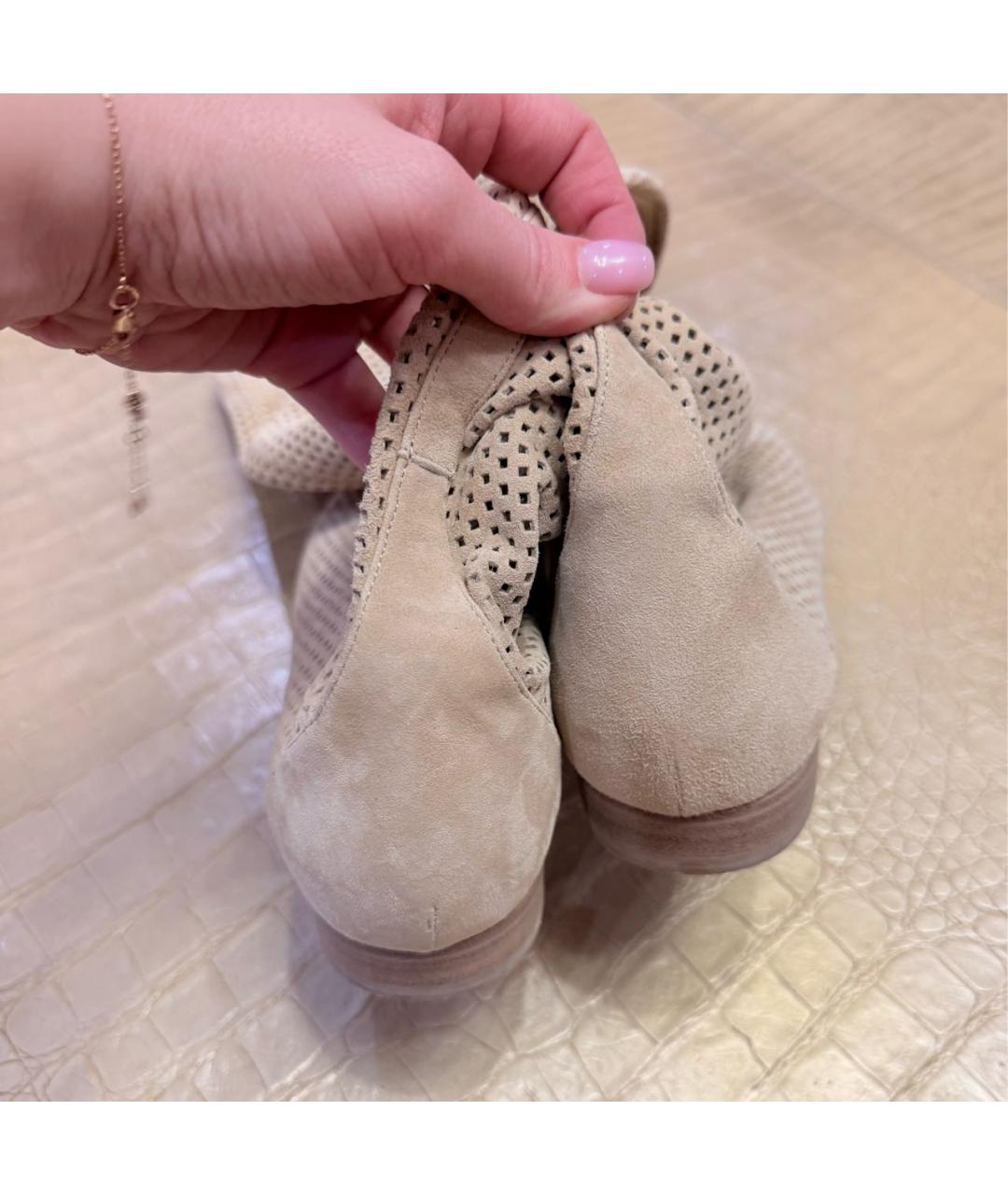 FENDI Бежевые замшевые сапоги, фото 4