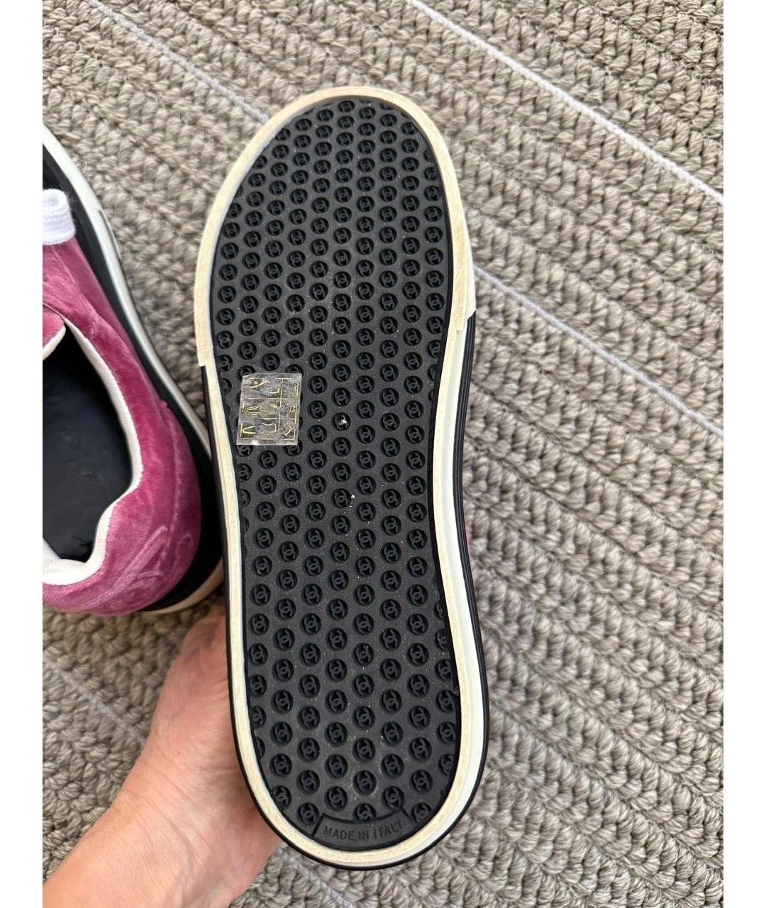 CHANEL Розовые замшевые кроссовки, фото 5