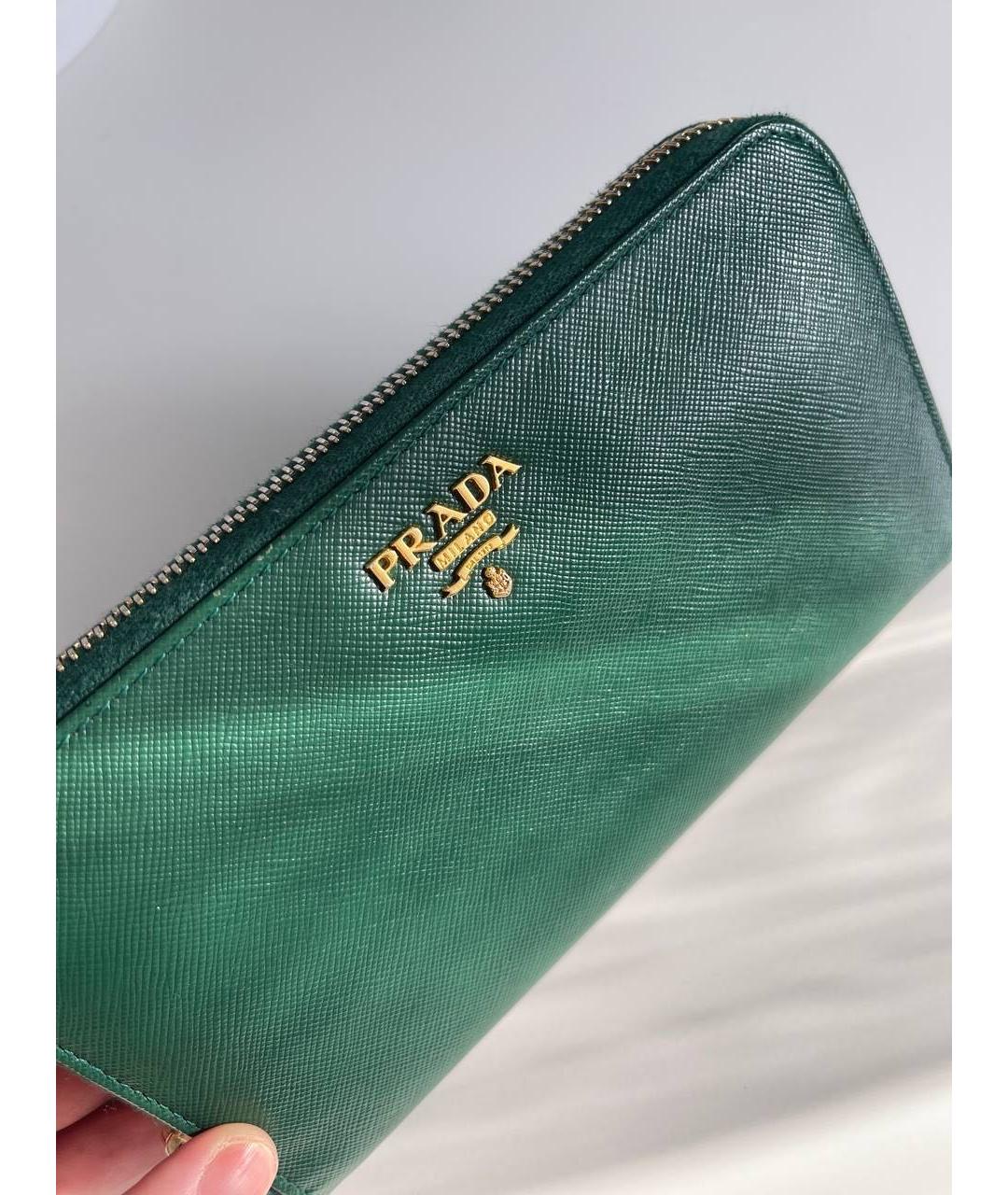PRADA Зеленый кожаный кошелек, фото 2