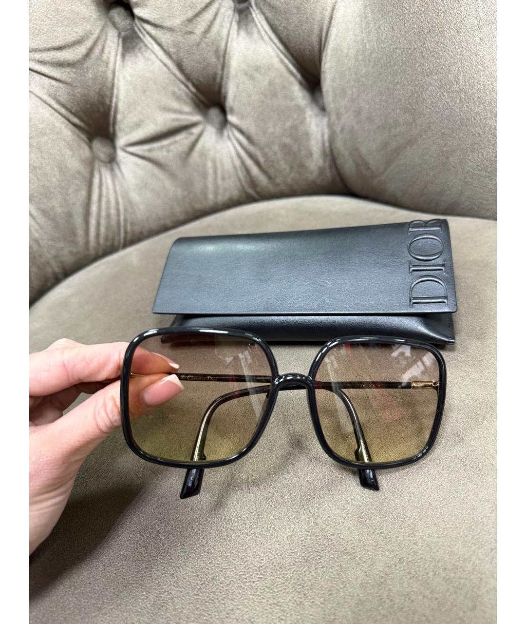 CHRISTIAN DIOR Черные пластиковые солнцезащитные очки, фото 2